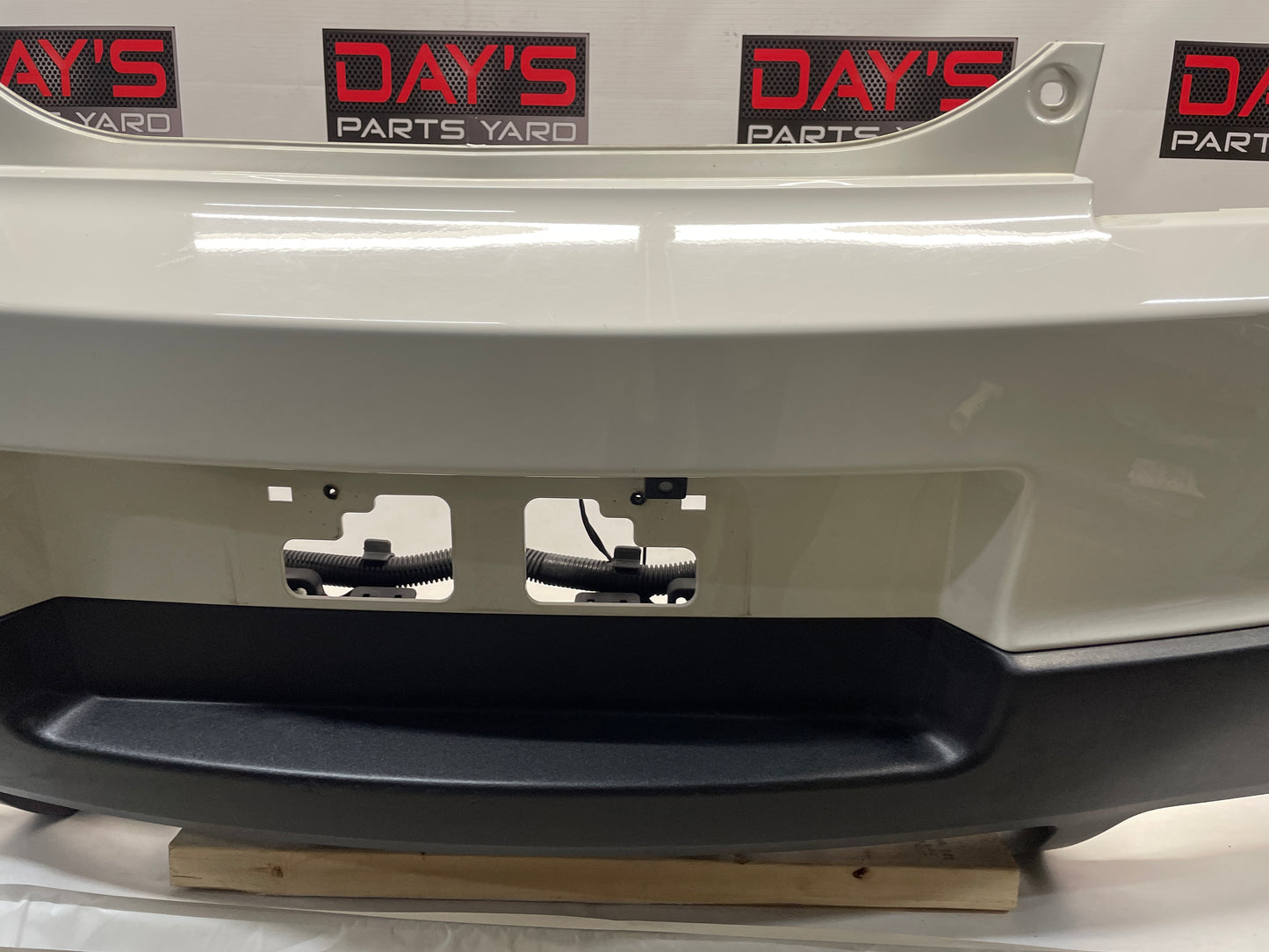 2015 Chevy Camaro SS Complete Rear Bumper Cover White OEM