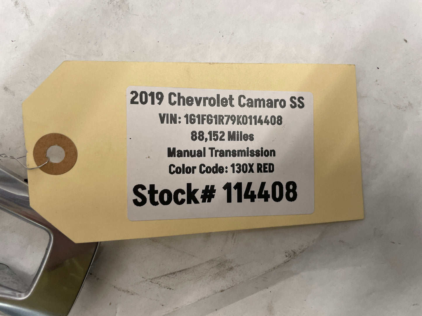 2019 Chevy Camaro SS Shifter Bezel w Black Leather Boot & Knob OEM