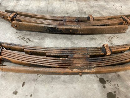 2007 Chevy Silverado K3500 LH & RH Rear Leaf Springs OEM - Day's Parts Yard