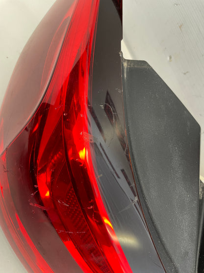 2017 Chevrolet SS Sedan RH & LH Tail Light Taillight Lamp OEM - Day's Parts Yard