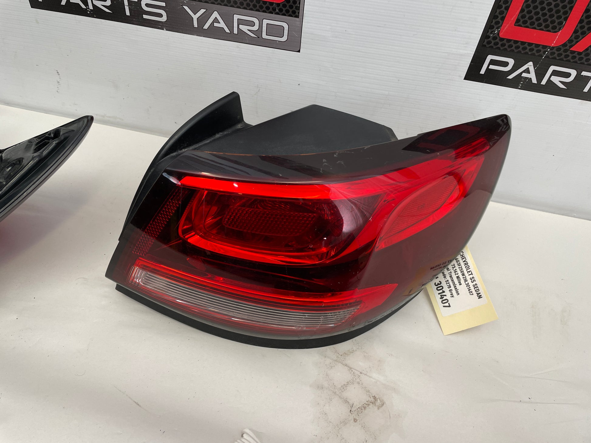 2017 Chevrolet SS Sedan RH & LH Tail Light Taillight Lamp OEM - Day's Parts Yard
