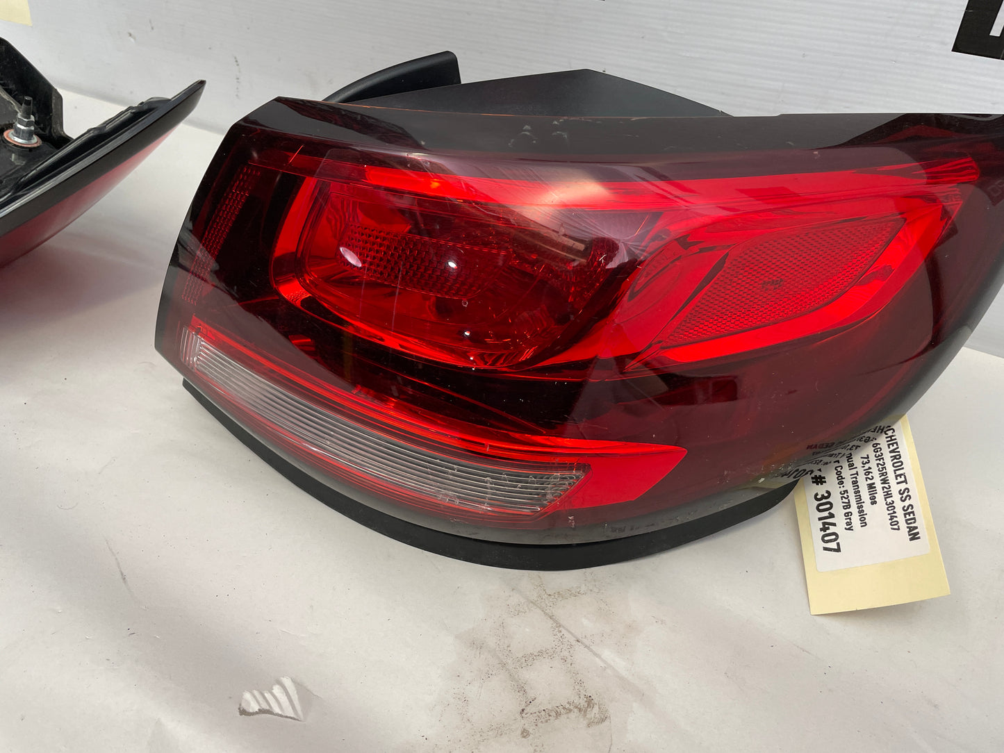 2017 Chevrolet SS Sedan RH & LH Tail Light Taillight Lamp OEM - Day's Parts Yard