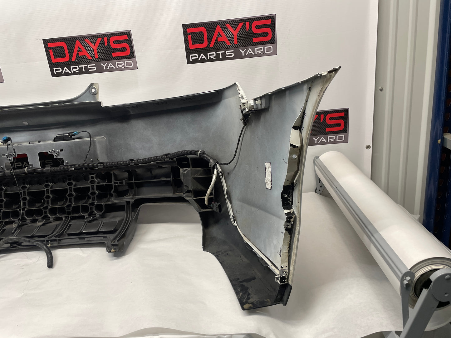 2015 Chevy Camaro SS Complete Rear Bumper Cover White OEM