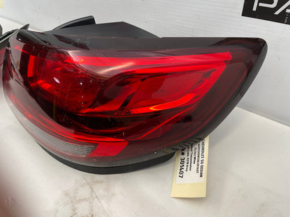 2017 Chevrolet SS Sedan RH & LH Tail Light Taillight Lamp OEM - Day's Parts Yard