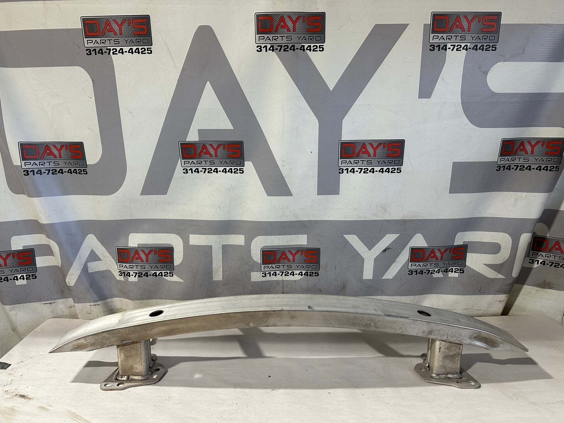 2020 Chevy Camaro SS Rear Impact Absorber Bar w/ Rear Bumper Lower Brackets OEM - Day's Parts Yard