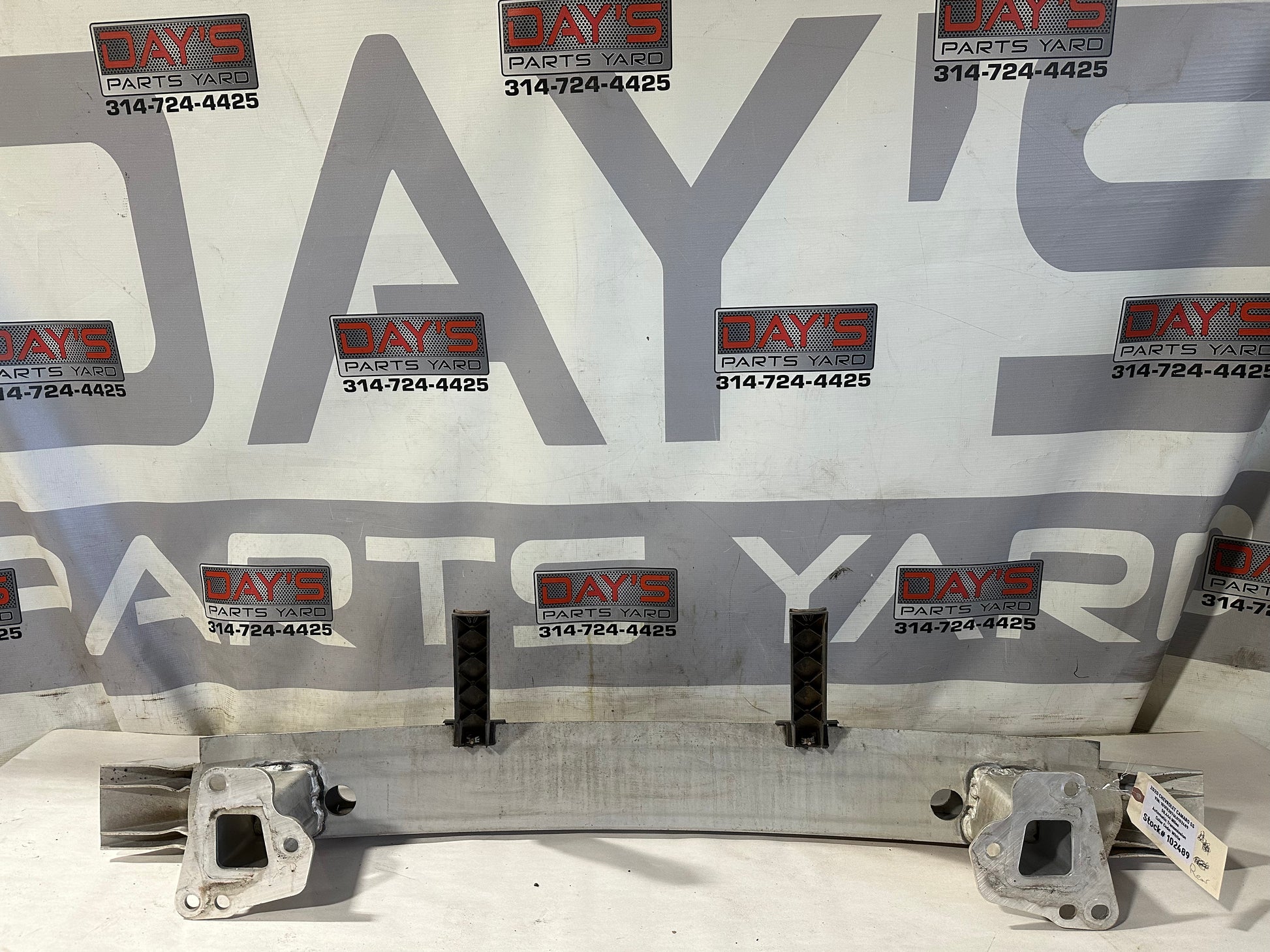 2020 Chevy Camaro SS Rear Impact Absorber Bar w/ Rear Bumper Lower Brackets OEM - Day's Parts Yard