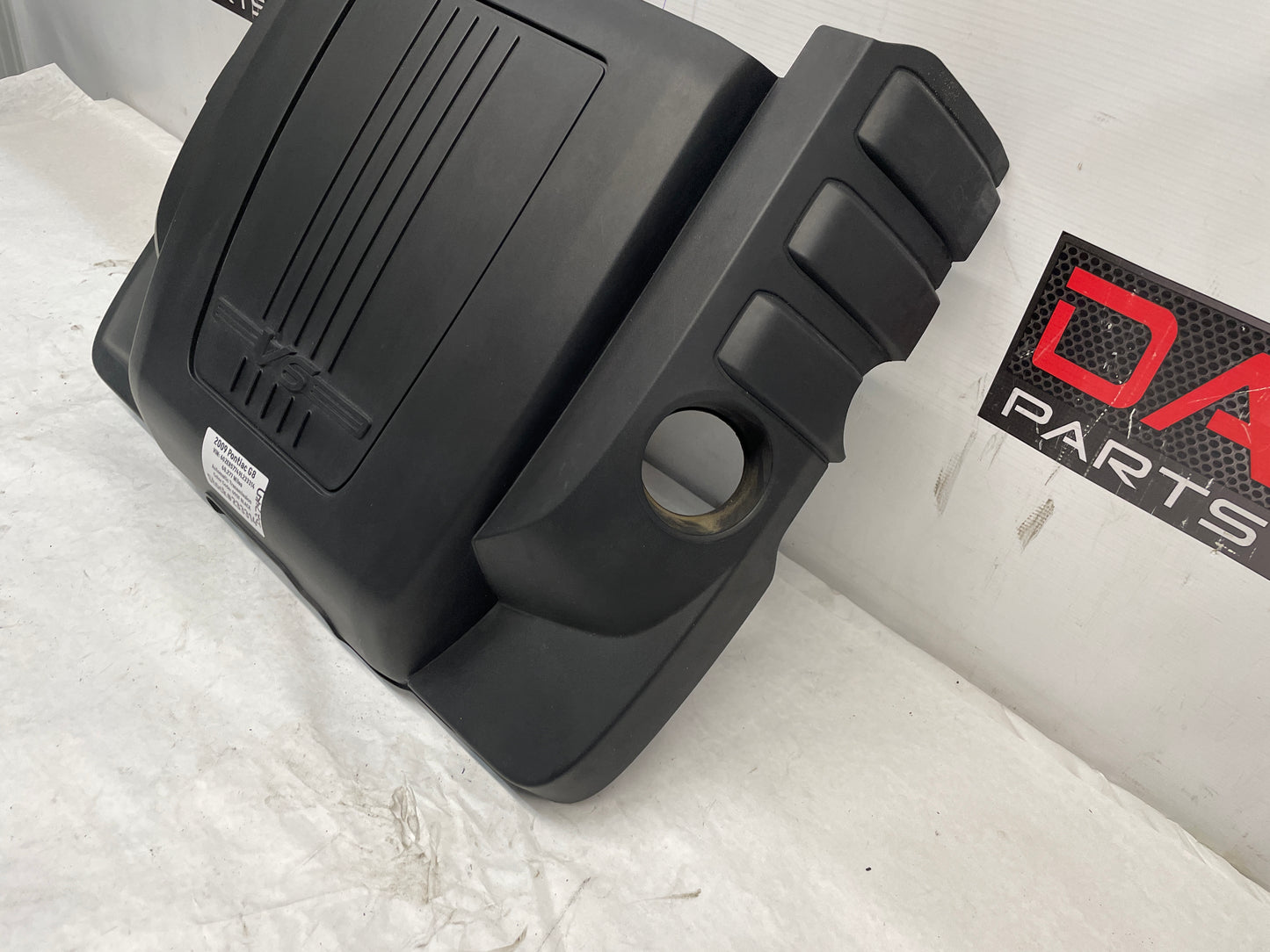 2009 Pontiac G8 Engine/ Motor V8 Cover OEM - Day's Parts Yard