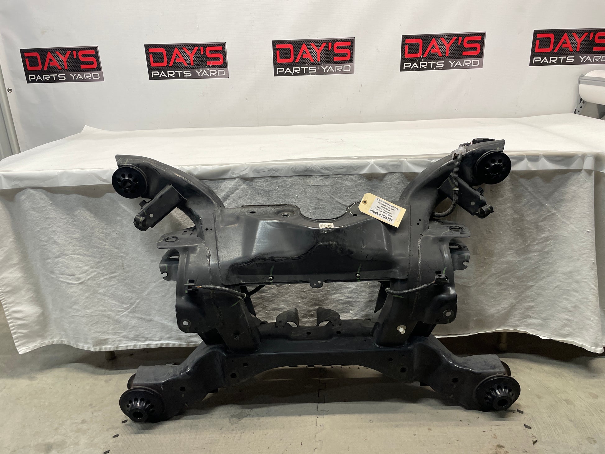 2015 Chevy Camaro SS  Bare Rear Cradle Sub Frame K Member OEM - Day's Parts Yard