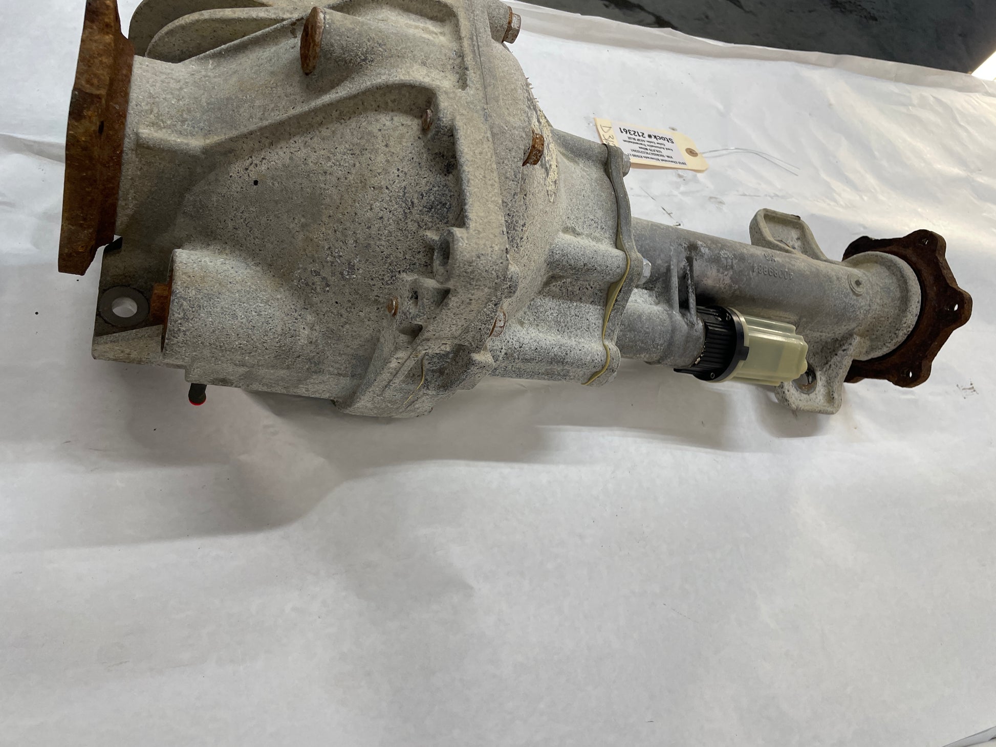 2012 Chevy Silverado K1500 LT Front Axle Carrier Differential Assembly OEM - Day's Parts Yard