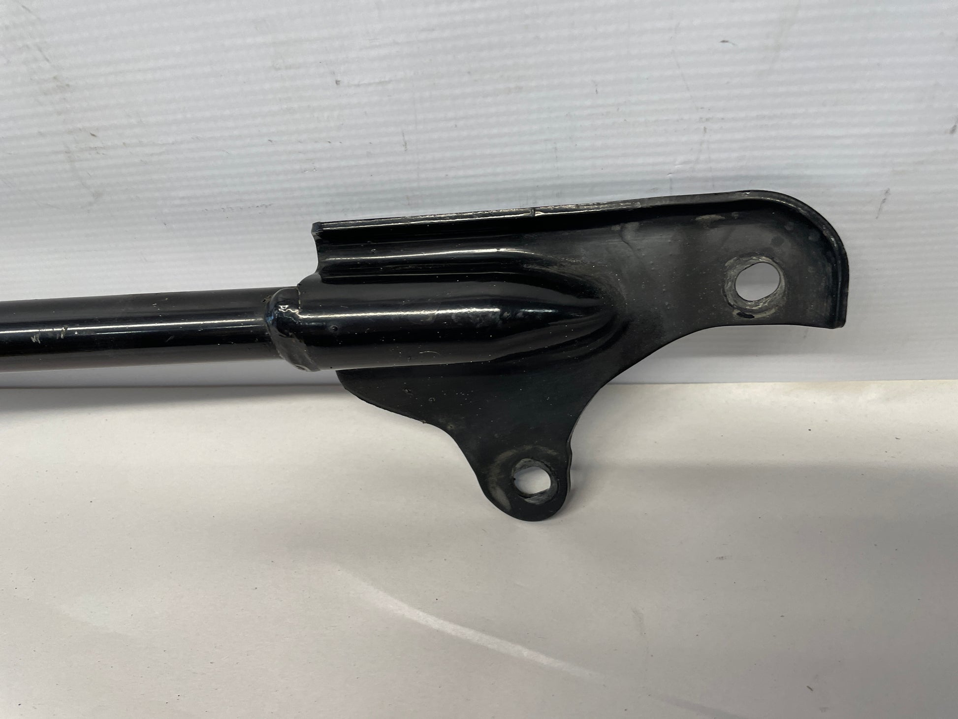 2005 Pontiac GTO Front Strut Tower Brace Bar OEM - Day's Parts Yard