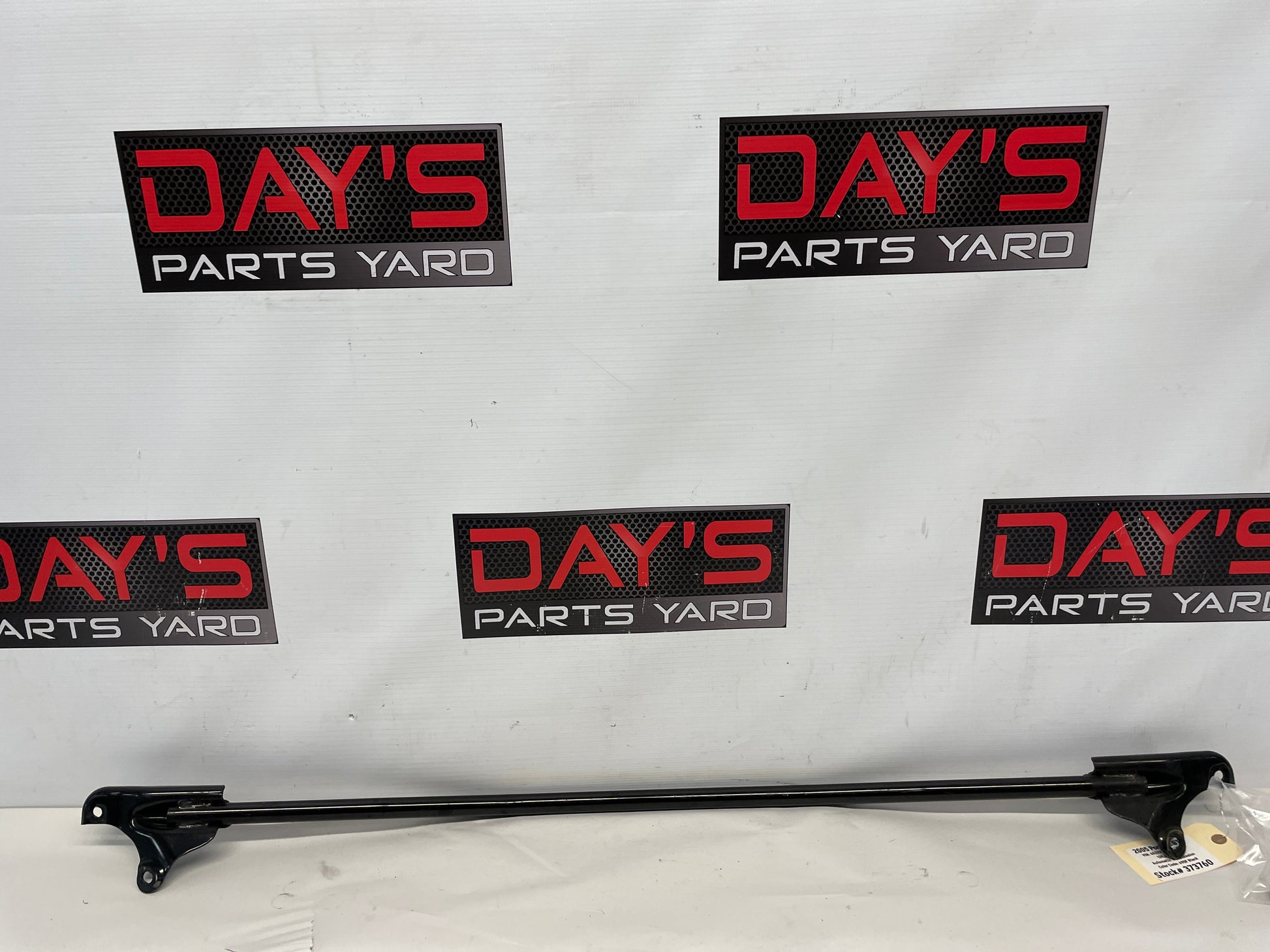 2005 Pontiac GTO Front Strut Tower Brace Bar OEM - Day's Parts Yard