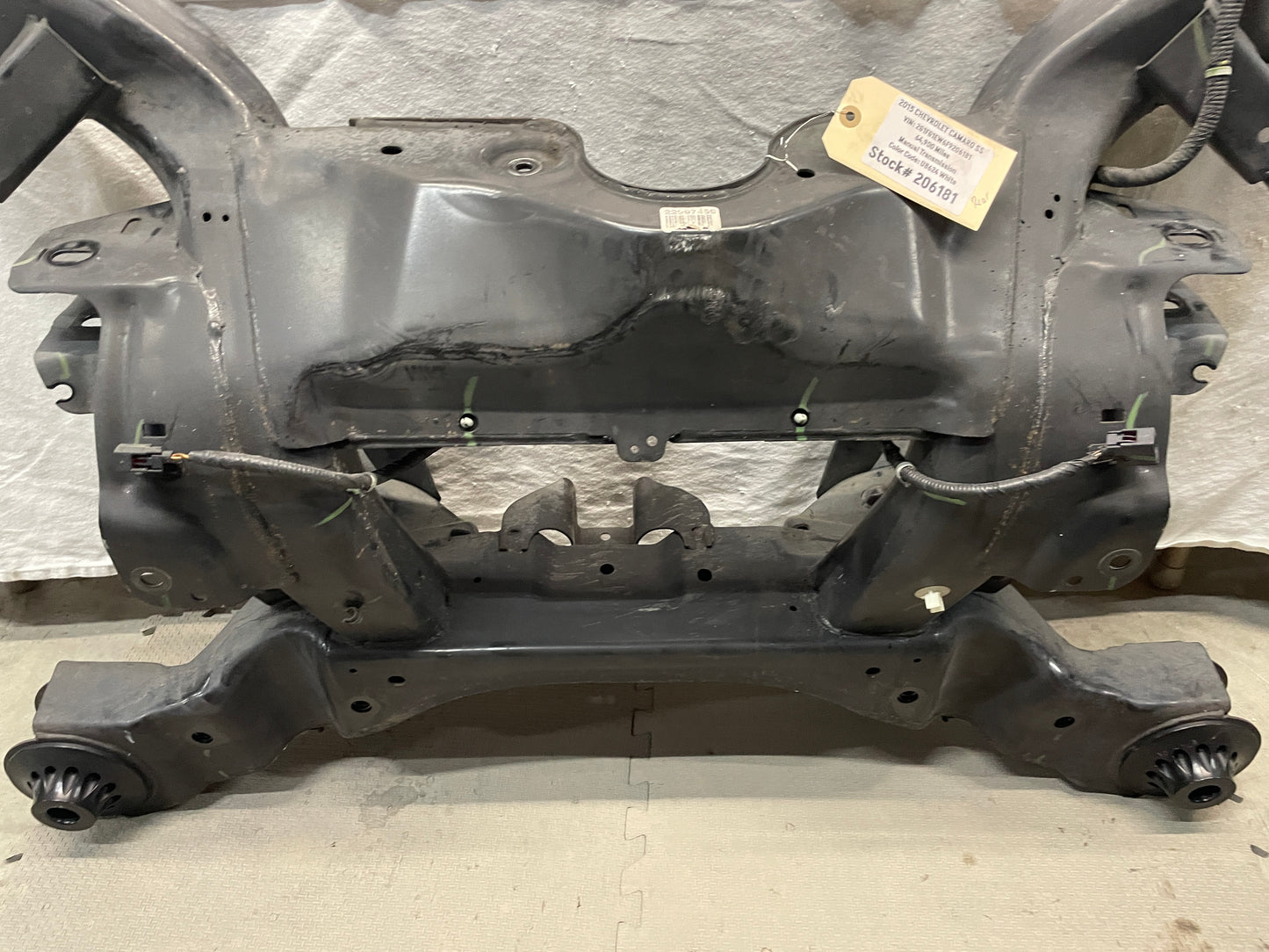 2015 Chevy Camaro SS  Bare Rear Cradle Sub Frame K Member OEM - Day's Parts Yard