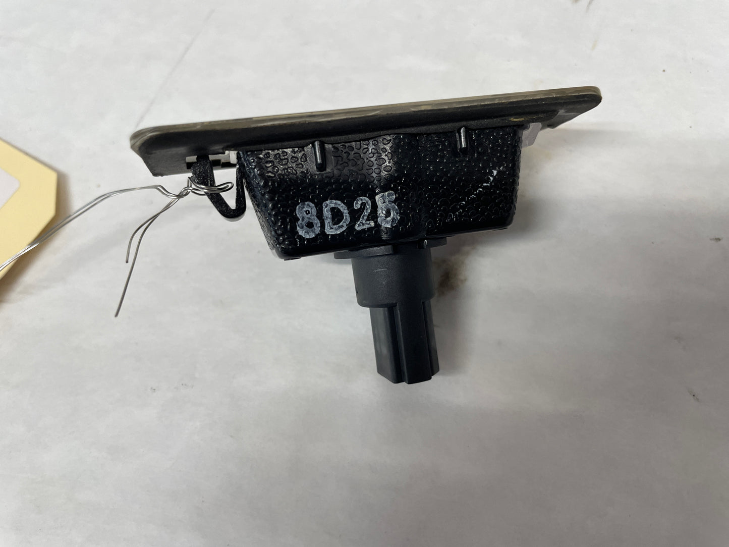 2009 Pontiac G8 GT LH Driver License Plate Tag Light OEM - Day's Parts Yard