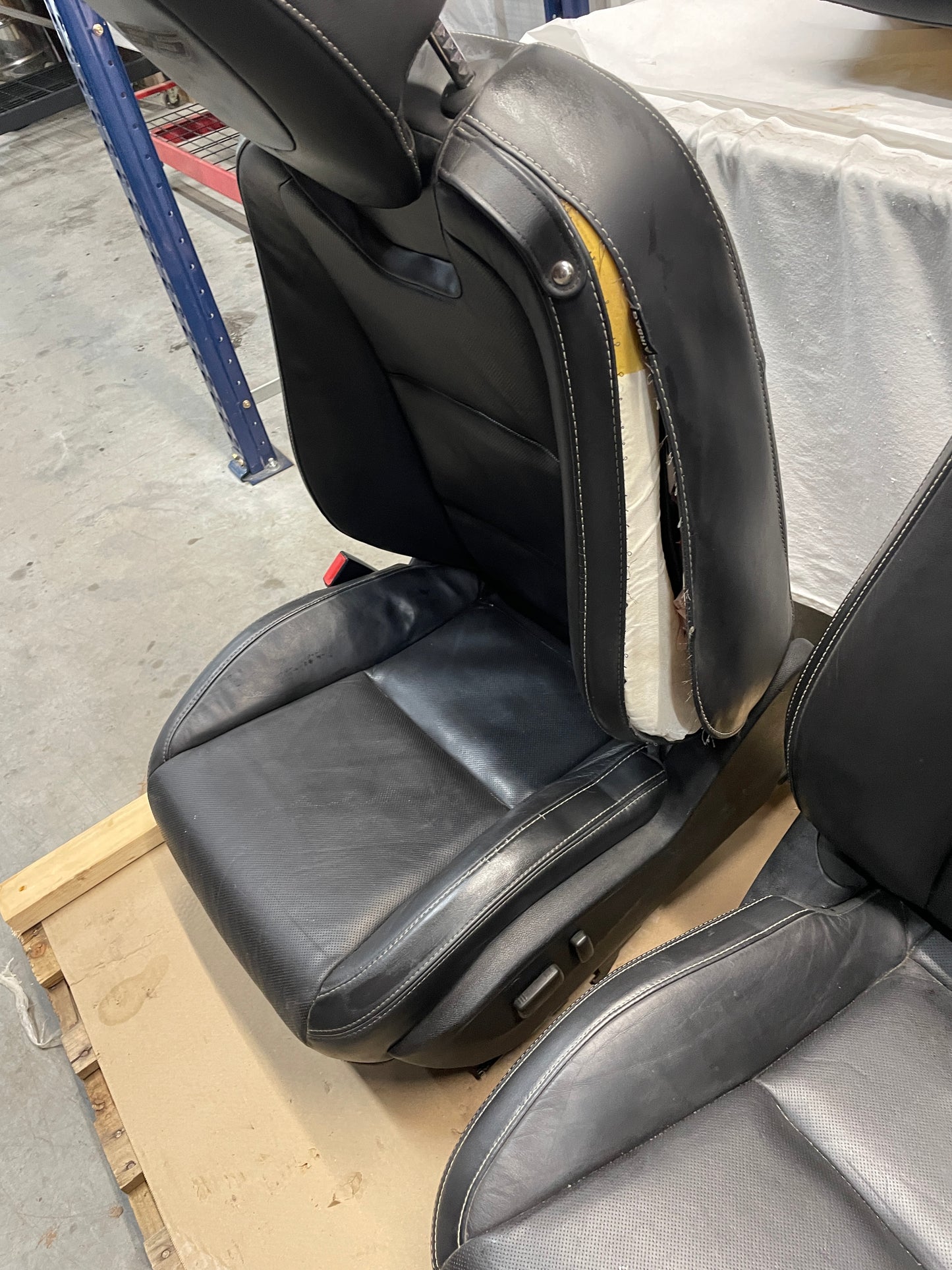 2010 Chevy Camaro SS Seats Front and Rear Black Leather OEM - Day's Parts Yard