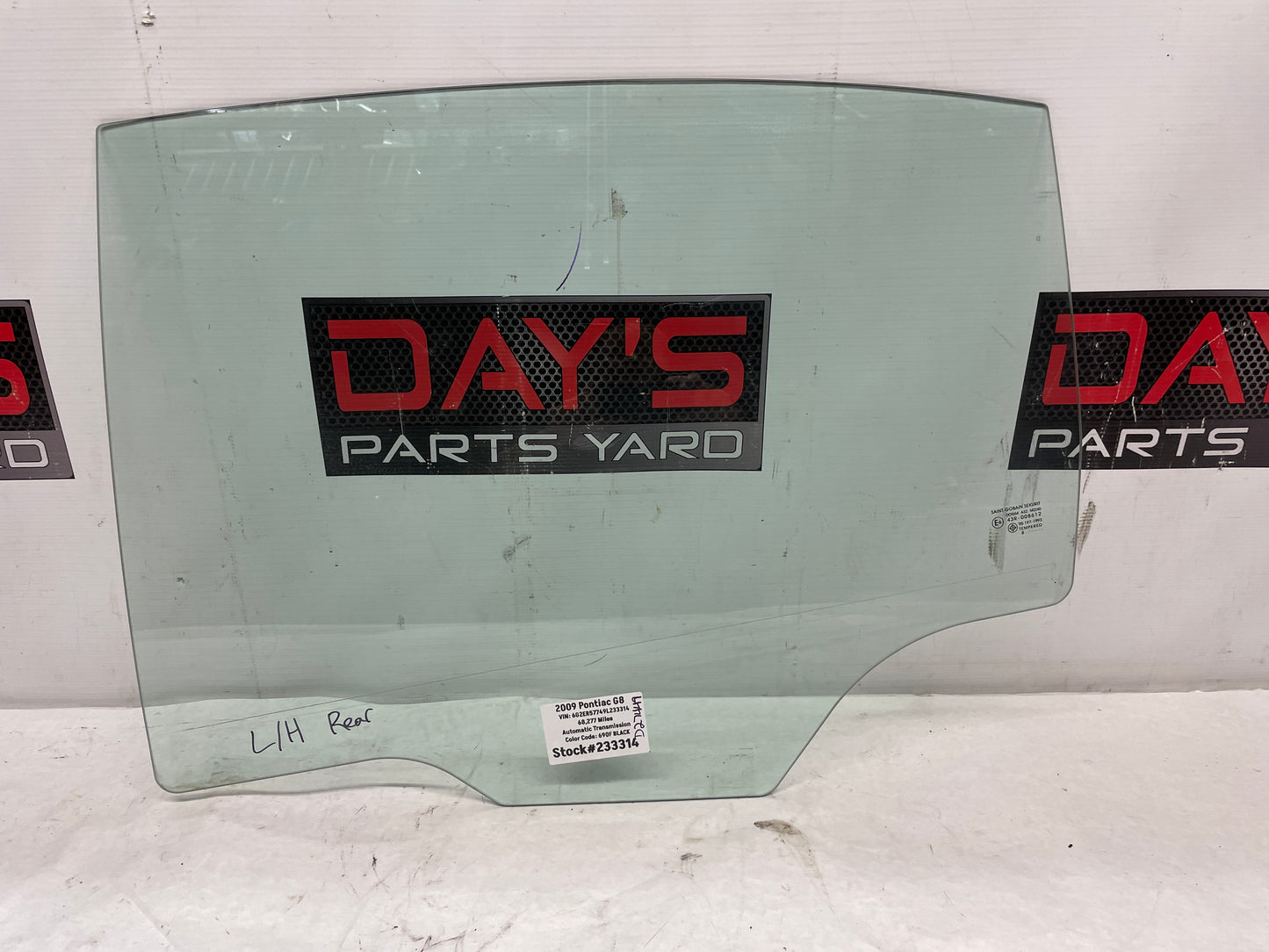 2009 Pontiac G8  LH Driver Rear Door Window Glass OEM - Day's Parts Yard