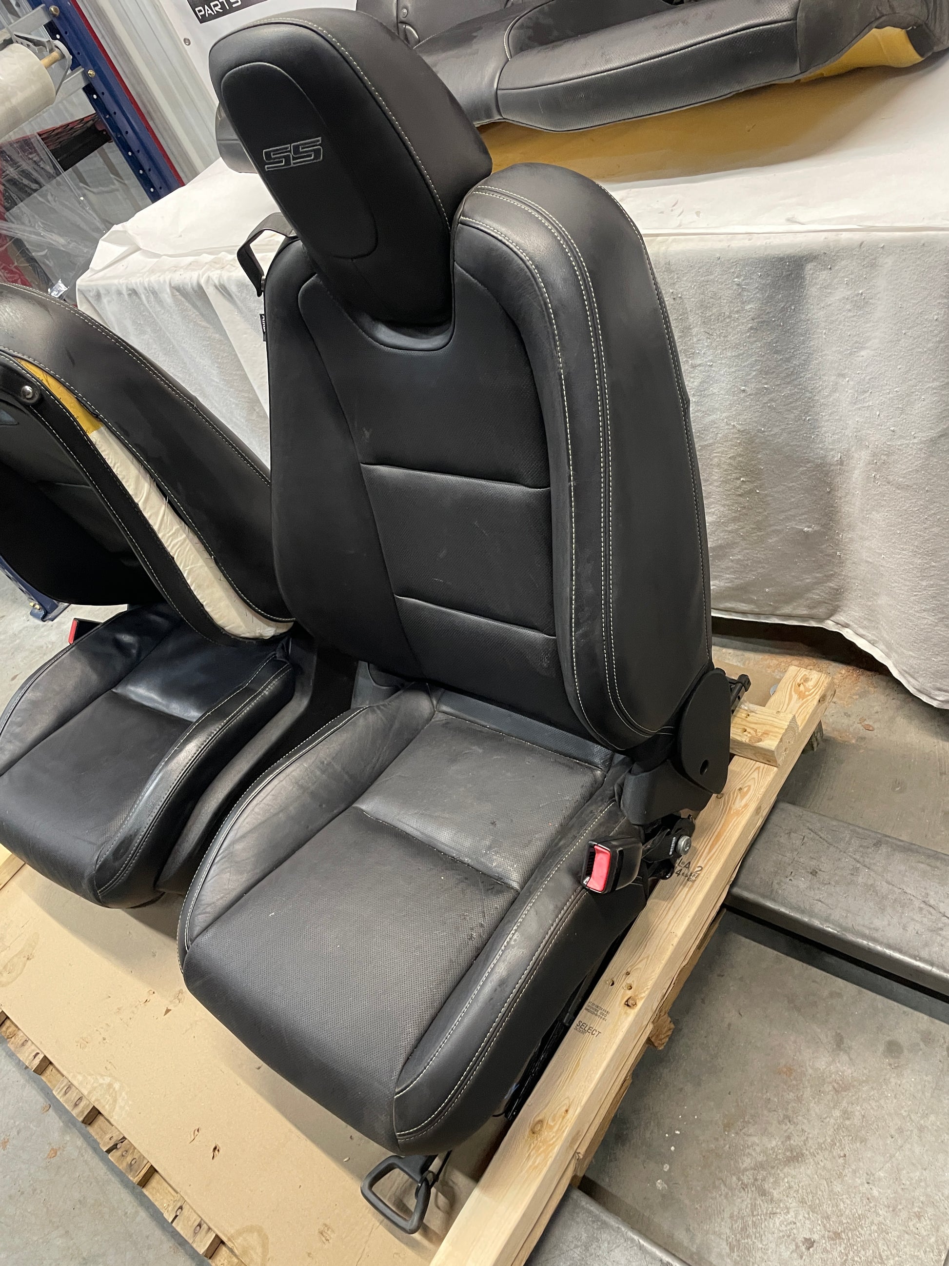 2010 Chevy Camaro SS Seats Front and Rear Black Leather OEM - Day's Parts Yard