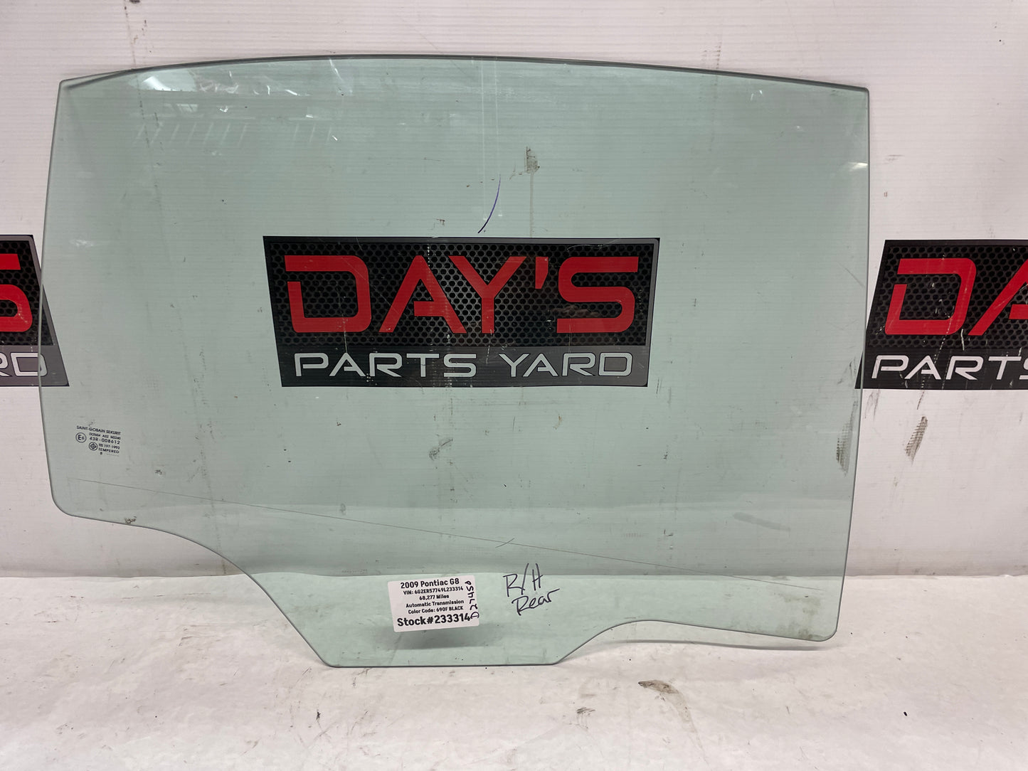 2009 Pontiac G8  RH Passenger Rear Door Window Glass OEM - Day's Parts Yard