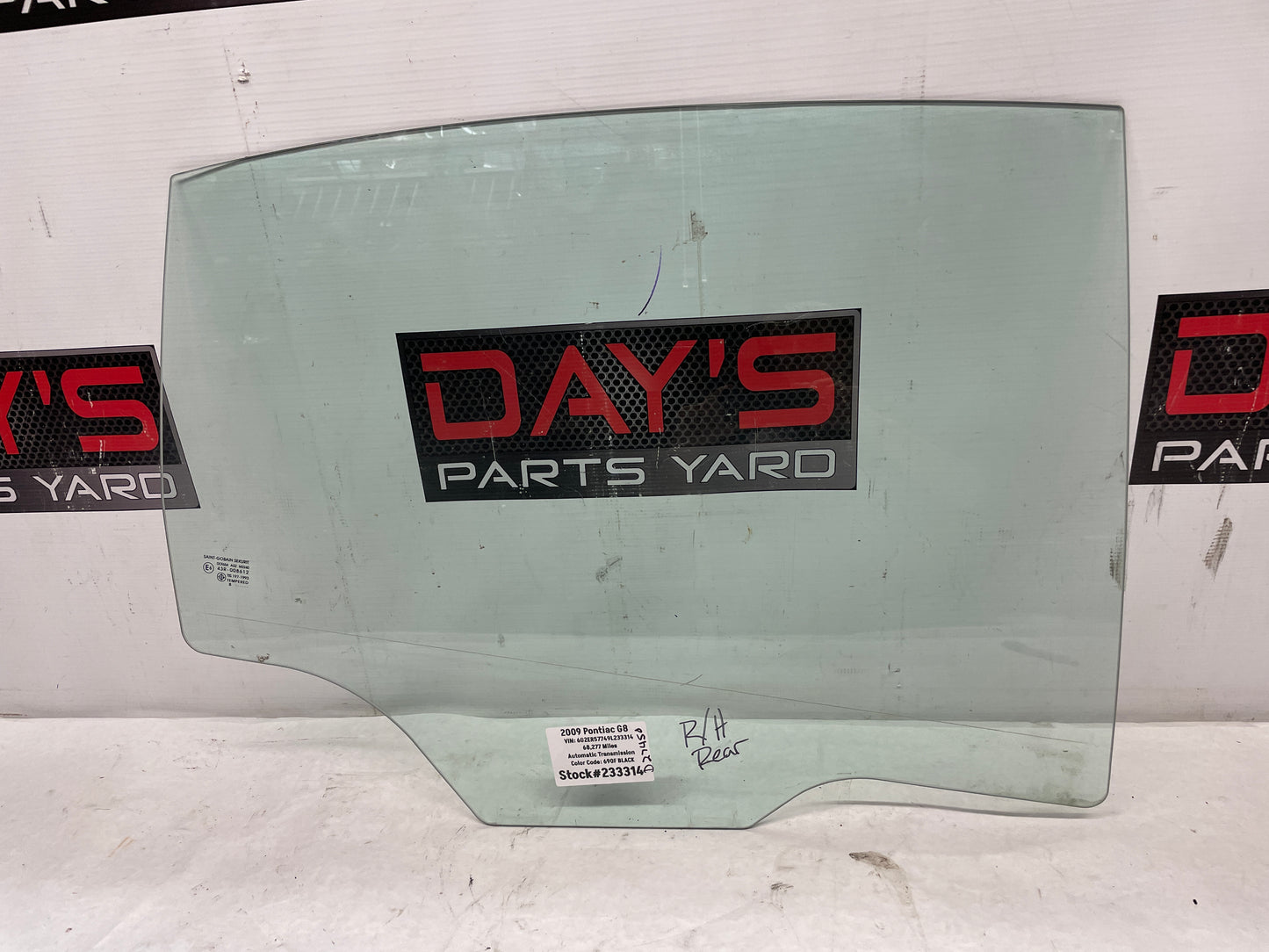 2009 Pontiac G8  RH Passenger Rear Door Window Glass OEM - Day's Parts Yard