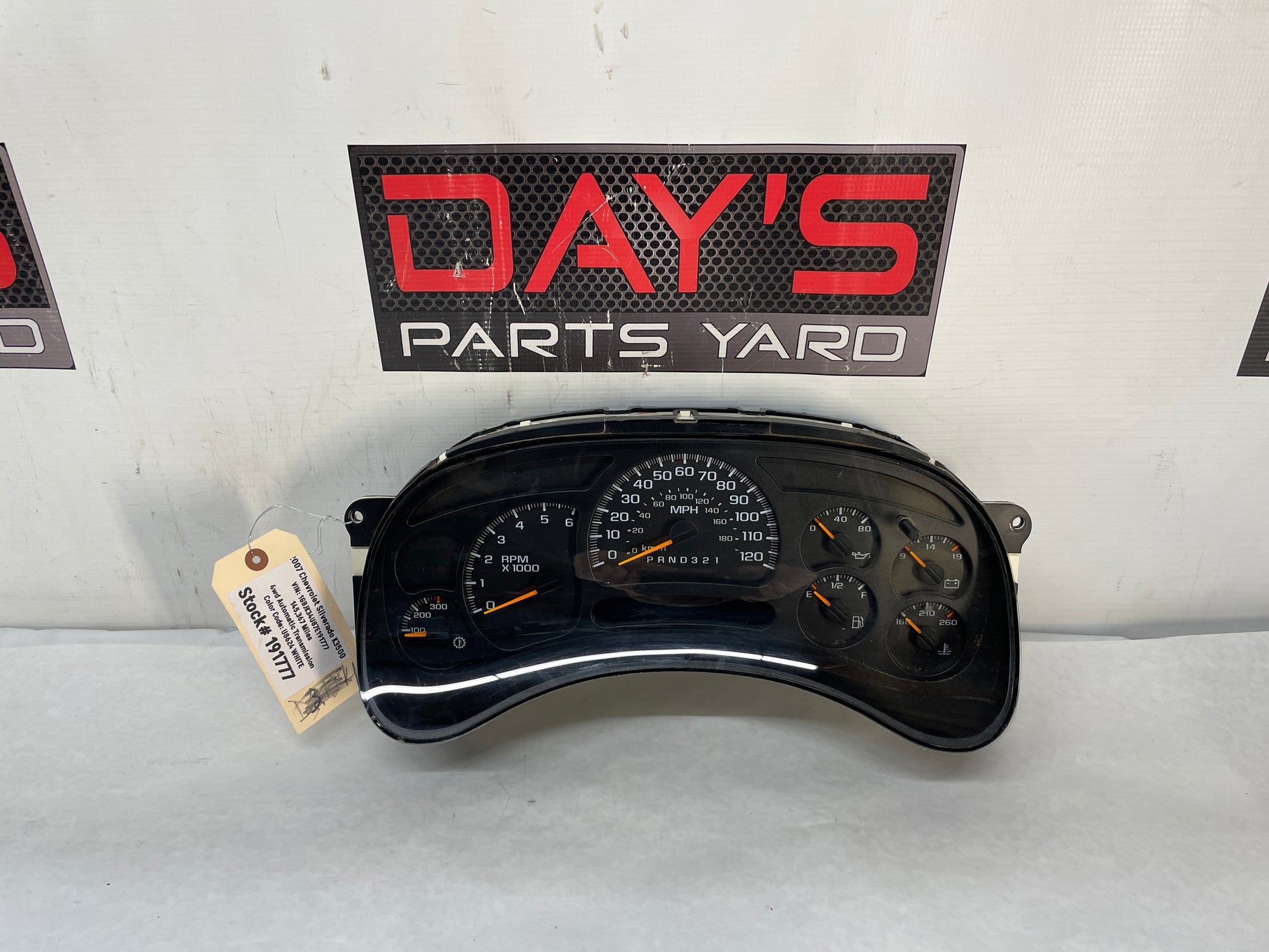 2007 Chevy Silverado K3500 Speedometer Gauge Cluster Instrument Panel OEM - Day's Parts Yard