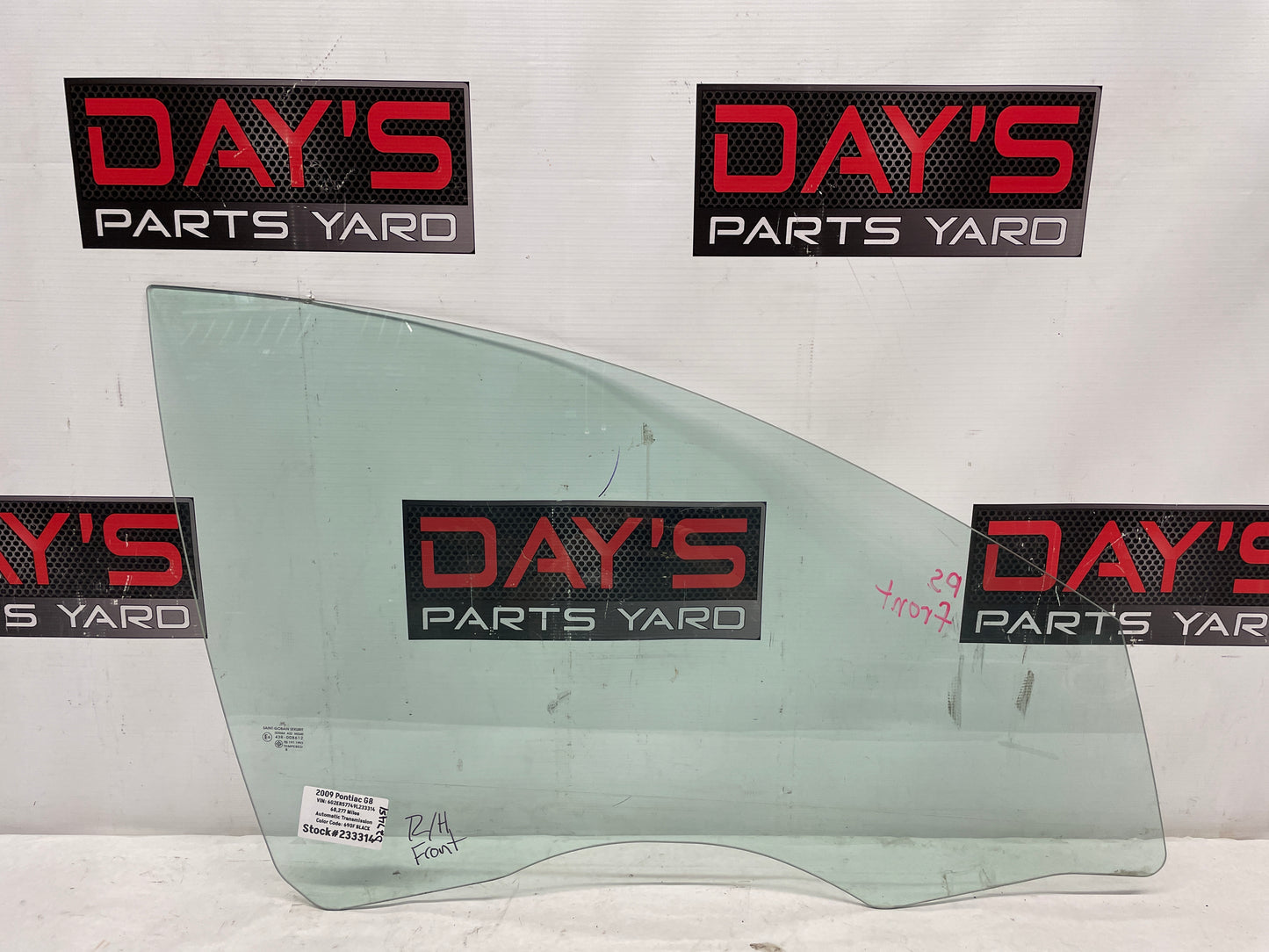 2009 Pontiac G8 RH Passenger Front Door Window Glass OEM - Day's Parts Yard