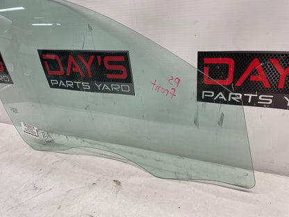 2009 Pontiac G8 RH Passenger Front Door Window Glass OEM - Day's Parts Yard