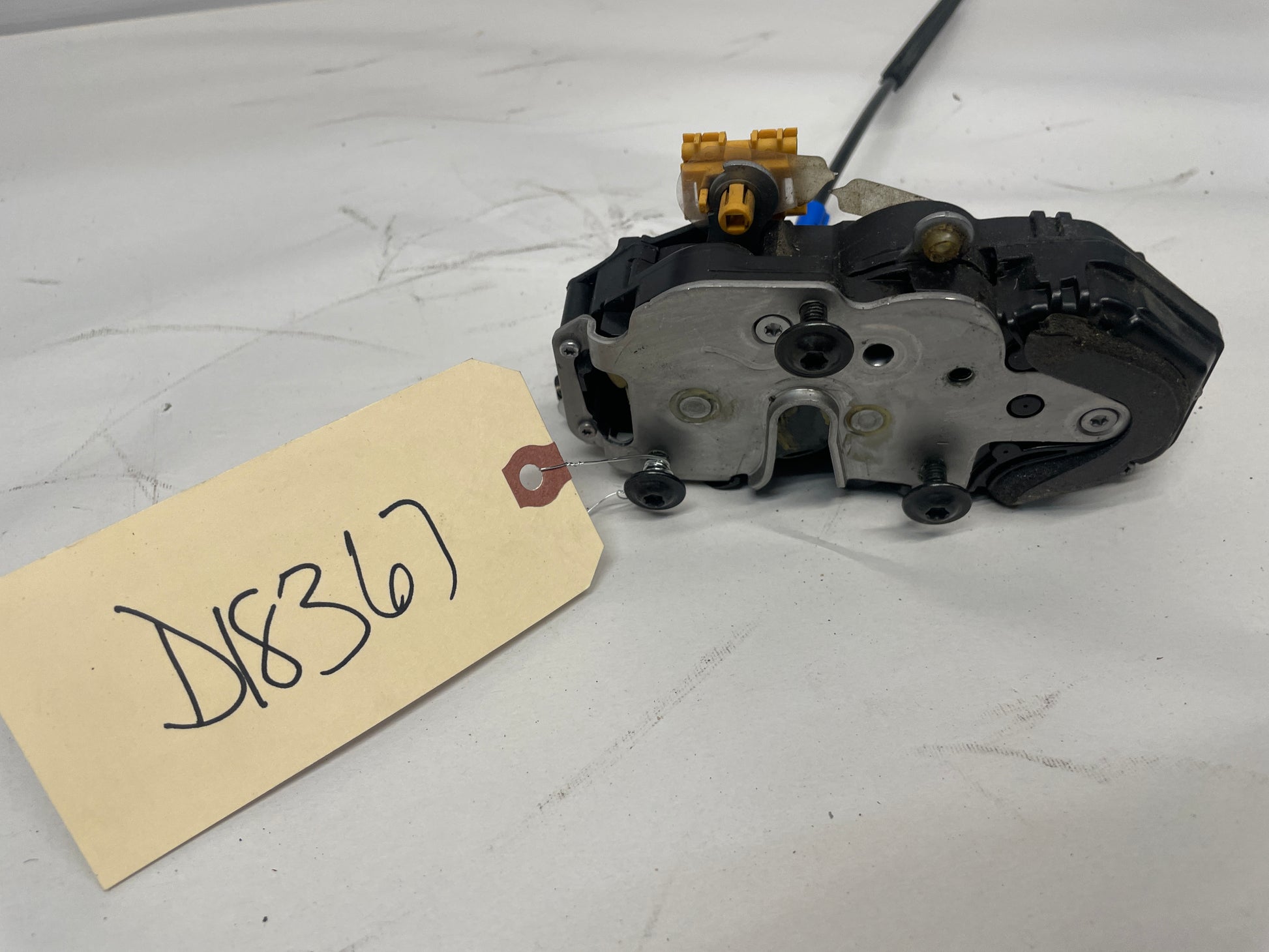 2015 Chevy SS Sedan LH Driver Front Door Lock Actuator OEM - Day's Parts Yard