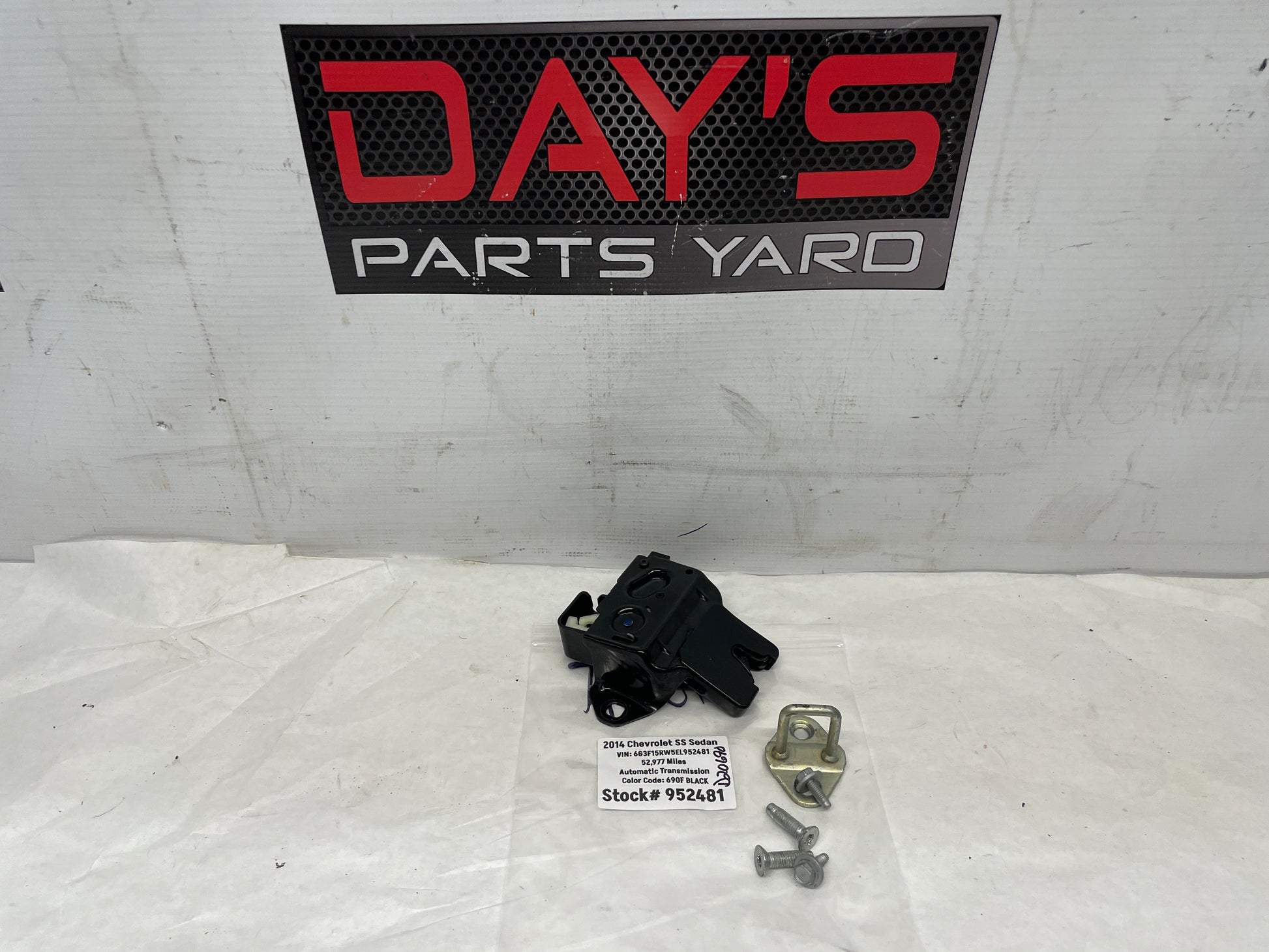 2014 Chevy SS Sedan Trunk Deck Lid Lock Latch Actuator OEM - Day's Parts Yard