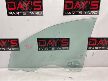 2009 Pontiac G8 RH Passenger Front Door Window Glass OEM - Day's Parts Yard