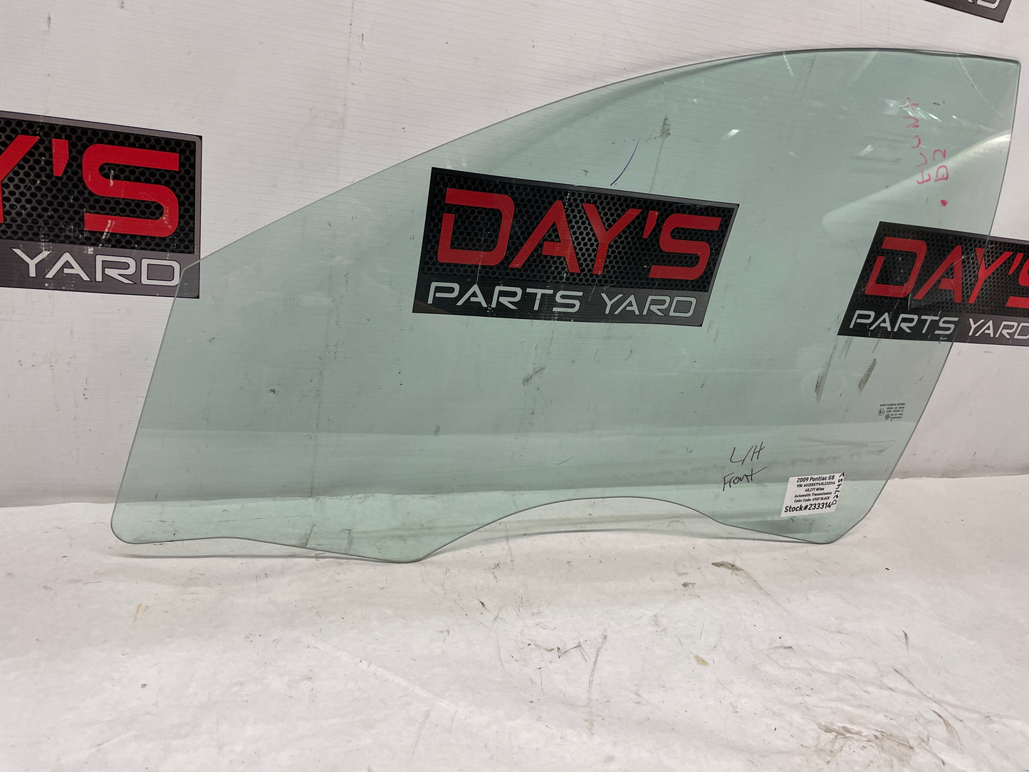 2009 Pontiac G8 LH Driver Front Door Window Glass OEM - Day's Parts Yard