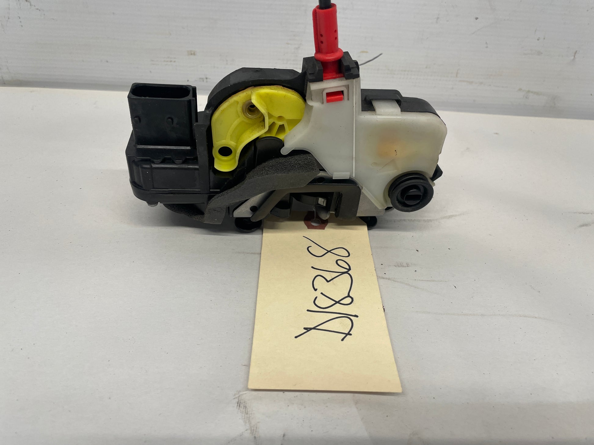 2015 Chevy SS Sedan LH Driver Rear Door Lock Actuator OEM - Day's Parts Yard