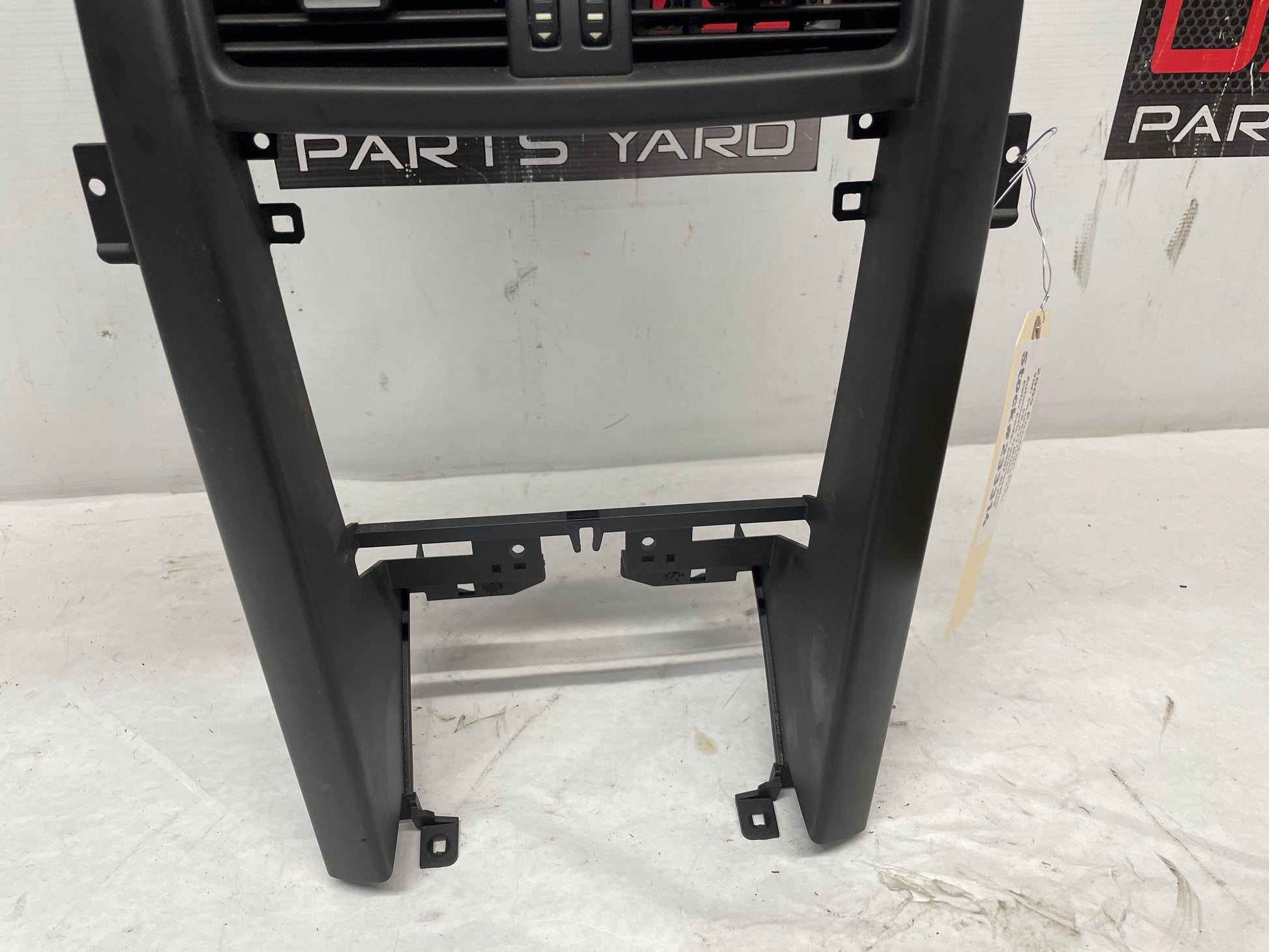 2009 Pontiac G8 Center Dash Radio Bezel Trim Molding OEM - Day's Parts Yard