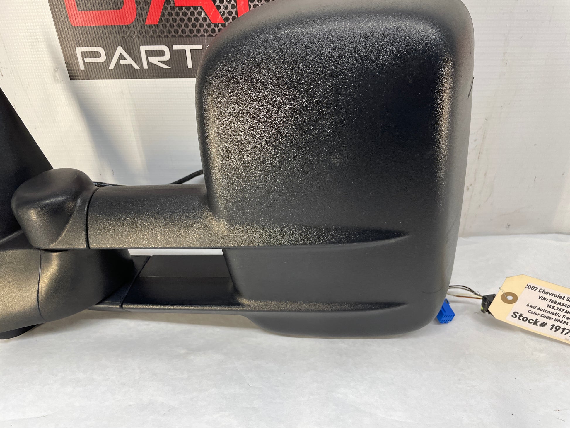 2007 Chevy Silverado K3500 LH Driver Exterior Tow Power Heated Mirror Black OEM - Day's Parts Yard