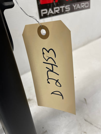 2009 Pontiac G8 Center Dash Radio Bezel Trim Molding OEM - Day's Parts Yard