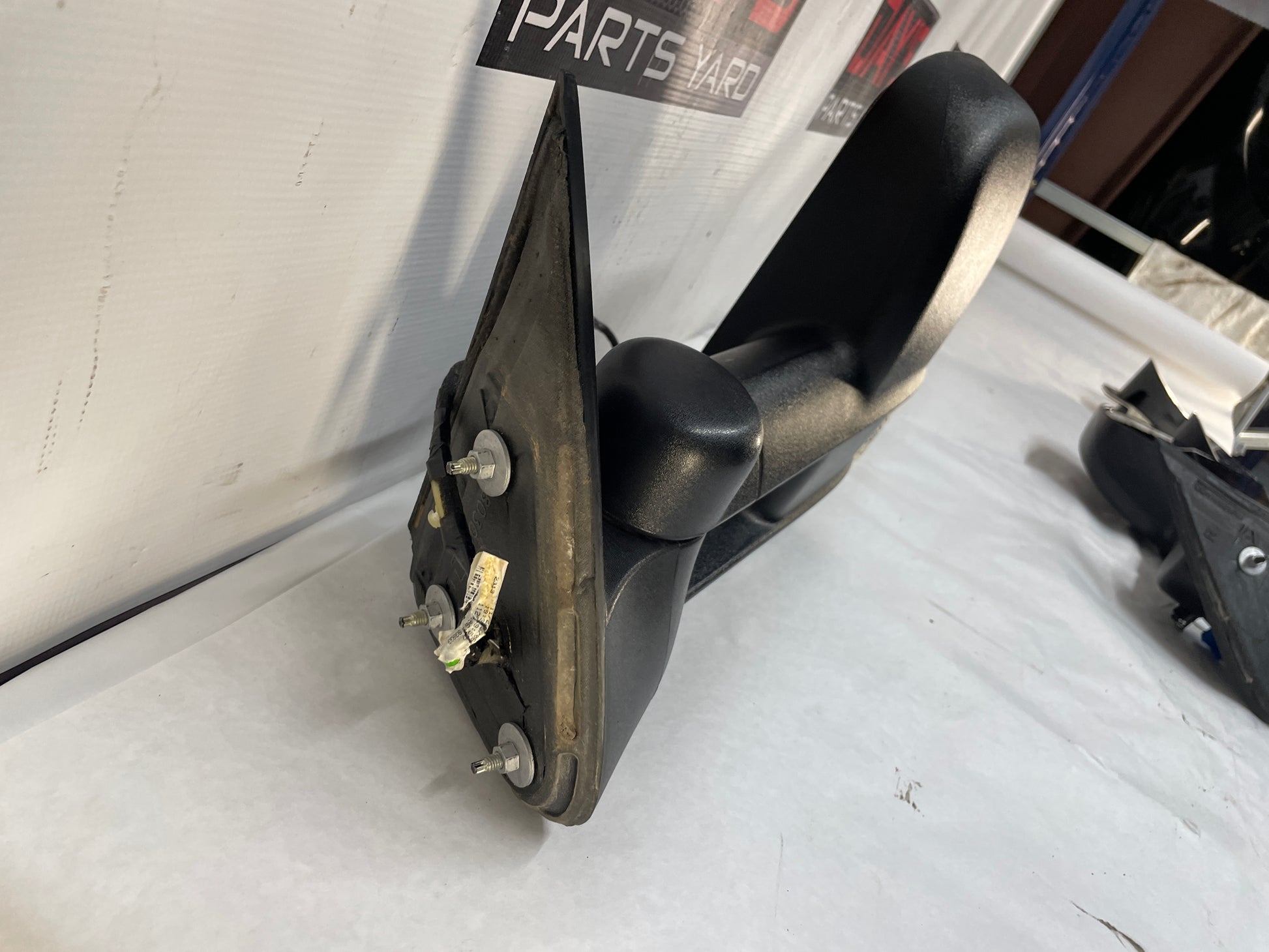 2007 Chevy Silverado K3500 LH Driver Exterior Tow Power Heated Mirror Black OEM - Day's Parts Yard