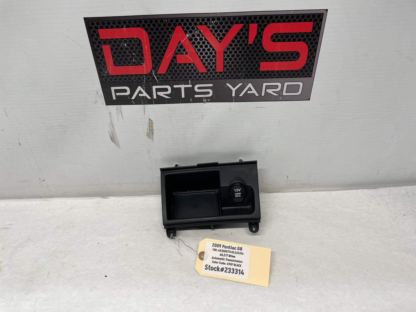 2009 Pontiac G8 Lower Radio Center Console Storage Cubby Compartment Assembly OEM - Day's Parts Yard