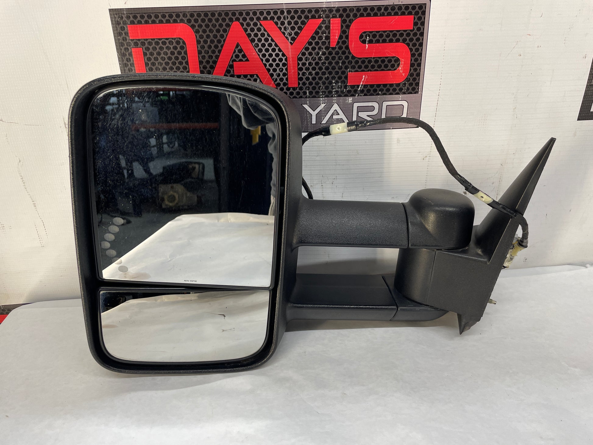 2007 Chevy Silverado K3500 LH Driver Exterior Tow Power Heated Mirror Black OEM - Day's Parts Yard