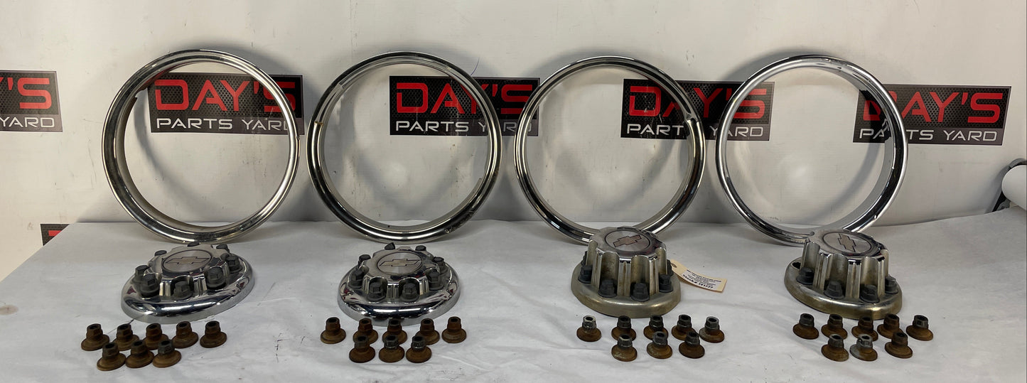 2007 Chevy Silverado K3500 Beauty Rings w/ Center Caps and Lug Nuts OEM - Day's Parts Yard