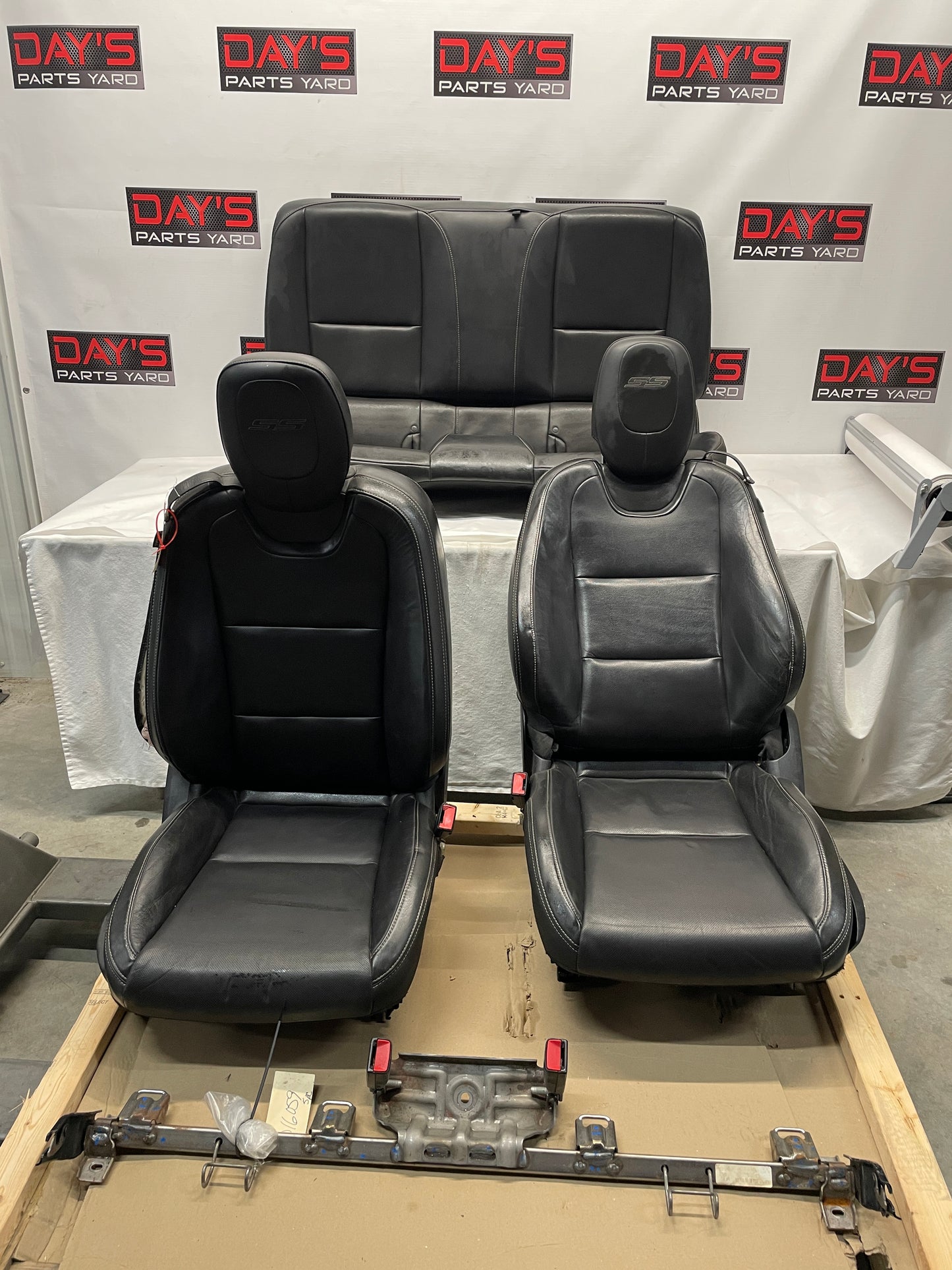 2015 Chevy Camaro SS Seats Front & Rear Black Leather OEM - Day's Parts Yard