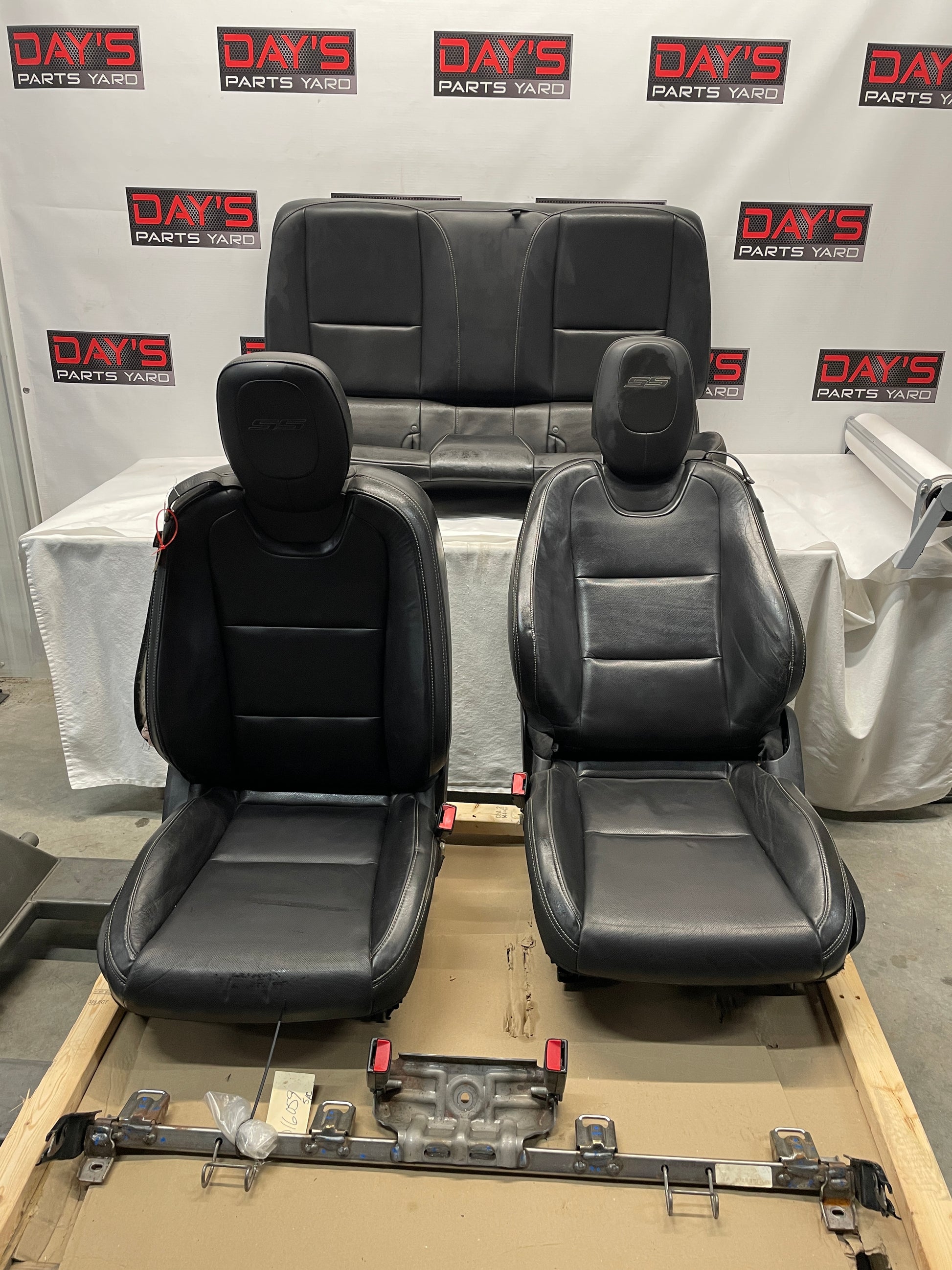 2015 Chevy Camaro SS Seats Front & Rear Black Leather OEM - Day's Parts Yard