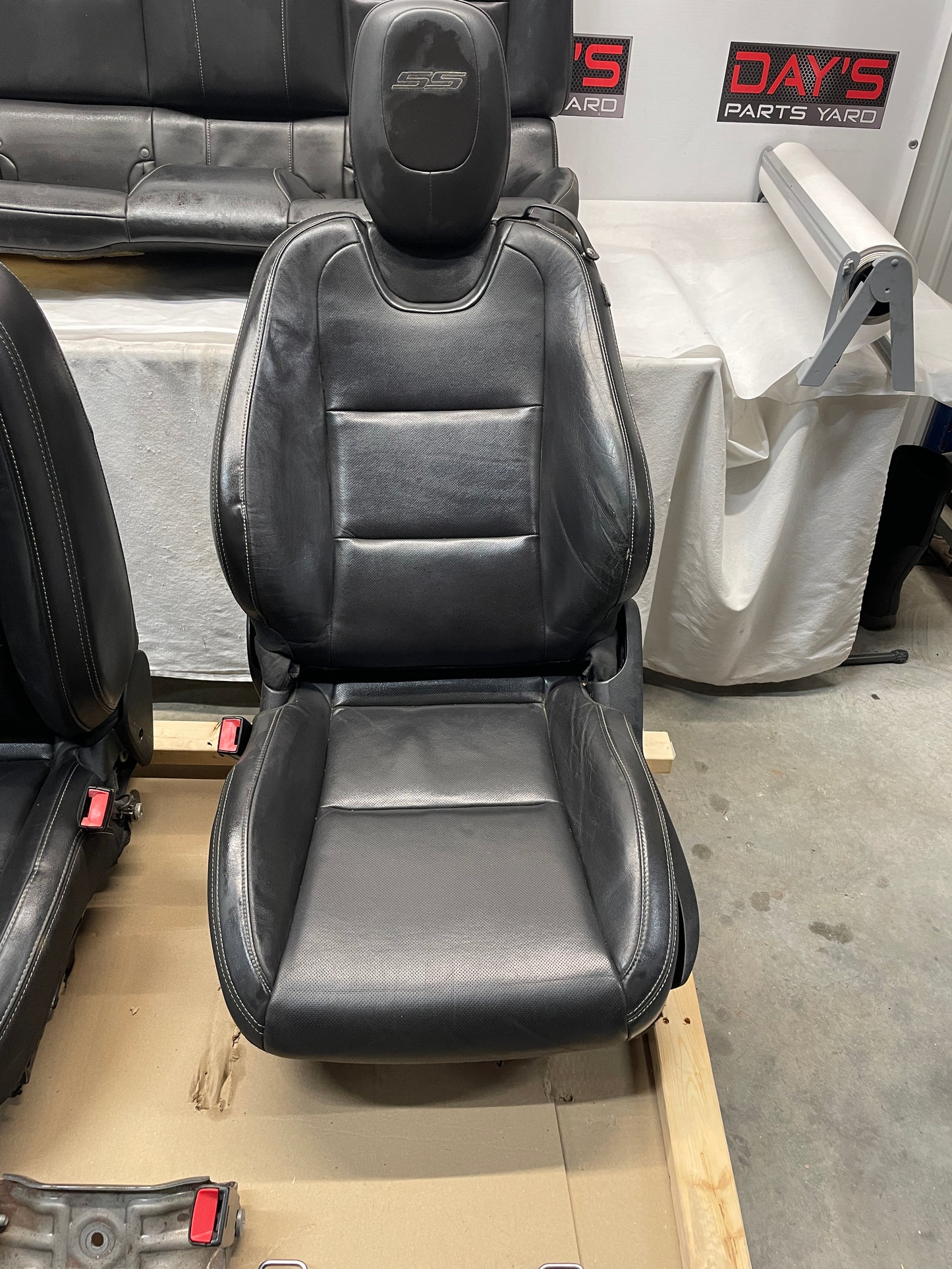 2015 Chevy Camaro SS Seats Front & Rear Black Leather OEM - Day's Parts Yard