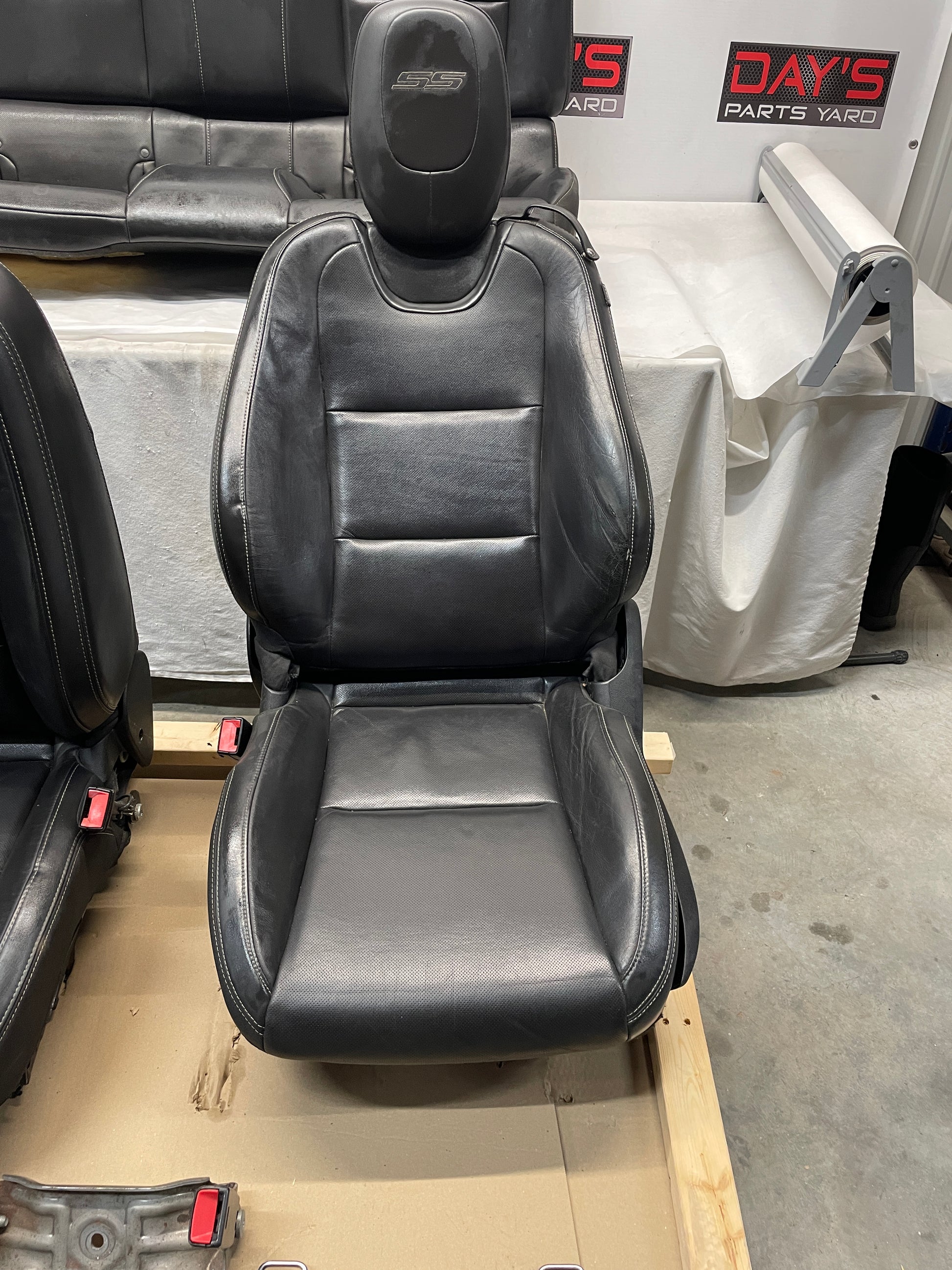 2015 Chevy Camaro SS Seats Front & Rear Black Leather OEM - Day's Parts Yard