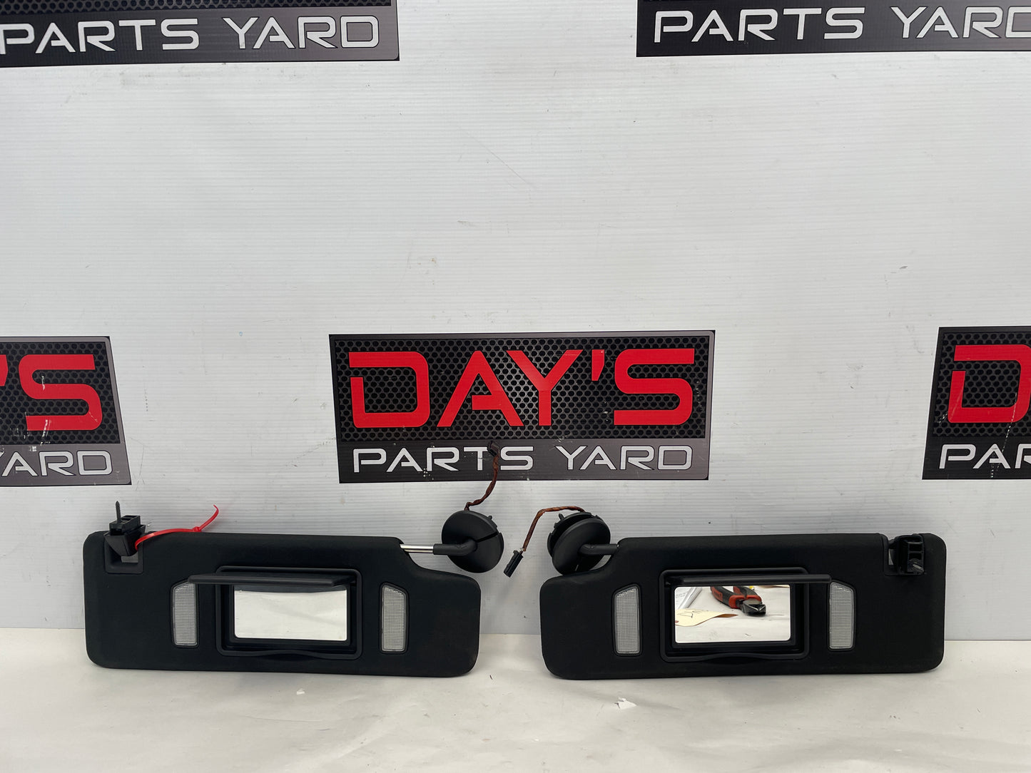 2016 Chevy Camaro SS RH & LH Sun Visor Sunvisor w/ Clips OEM - Day's Parts Yard