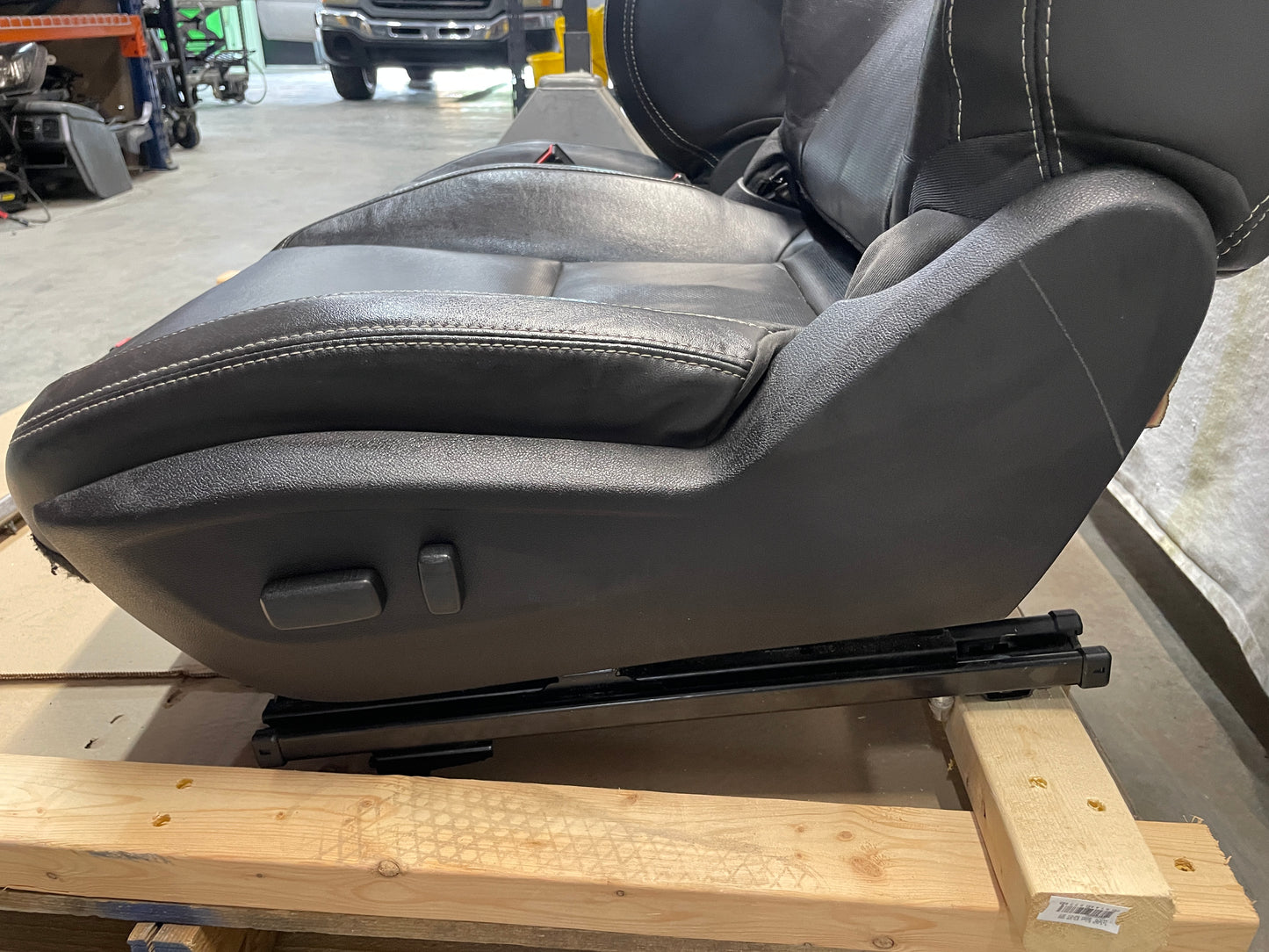 2015 Chevy Camaro SS Seats Front & Rear Black Leather OEM - Day's Parts Yard