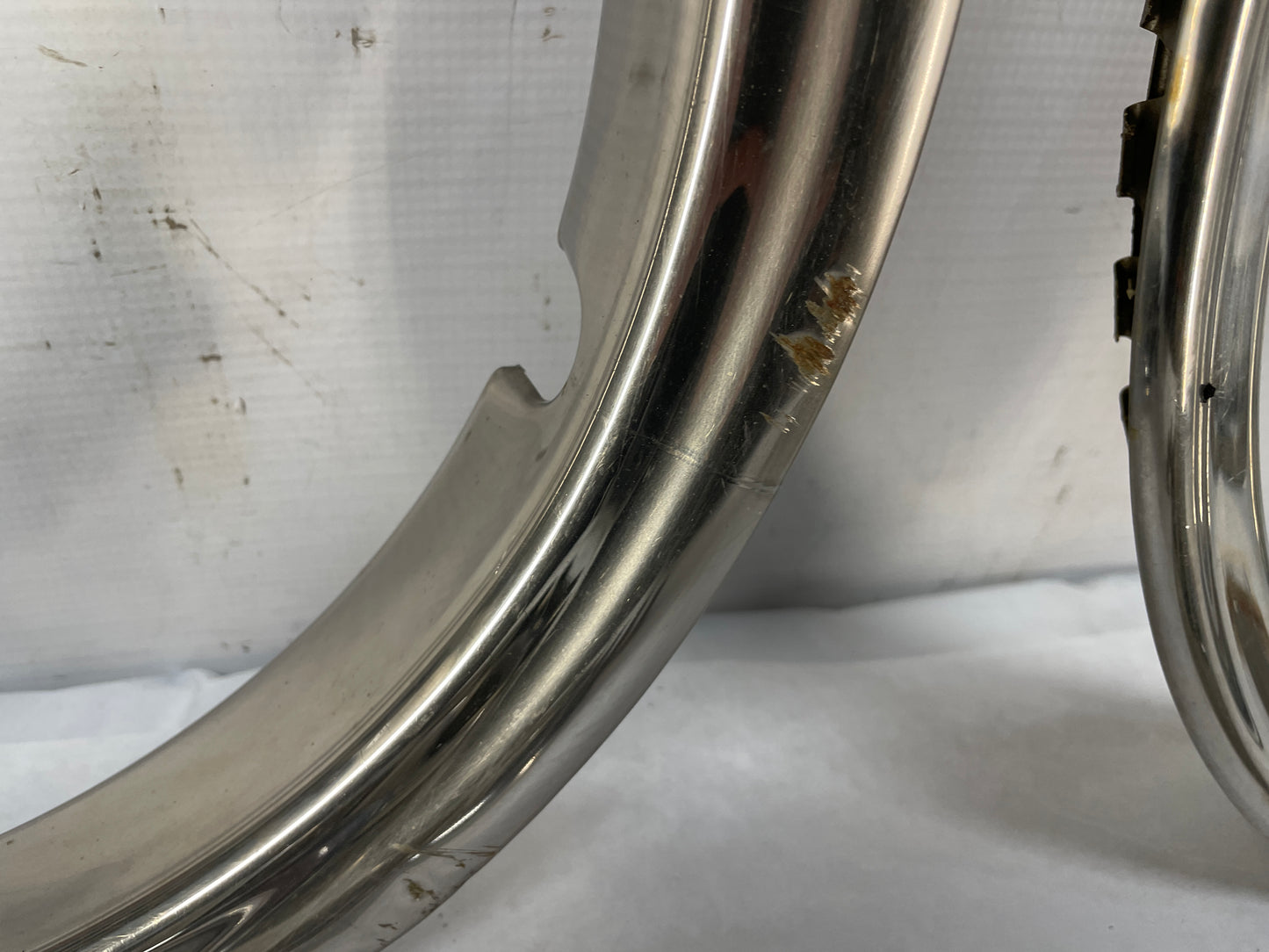 2007 Chevy Silverado K3500 Beauty Rings w/ Center Caps and Lug Nuts OEM - Day's Parts Yard