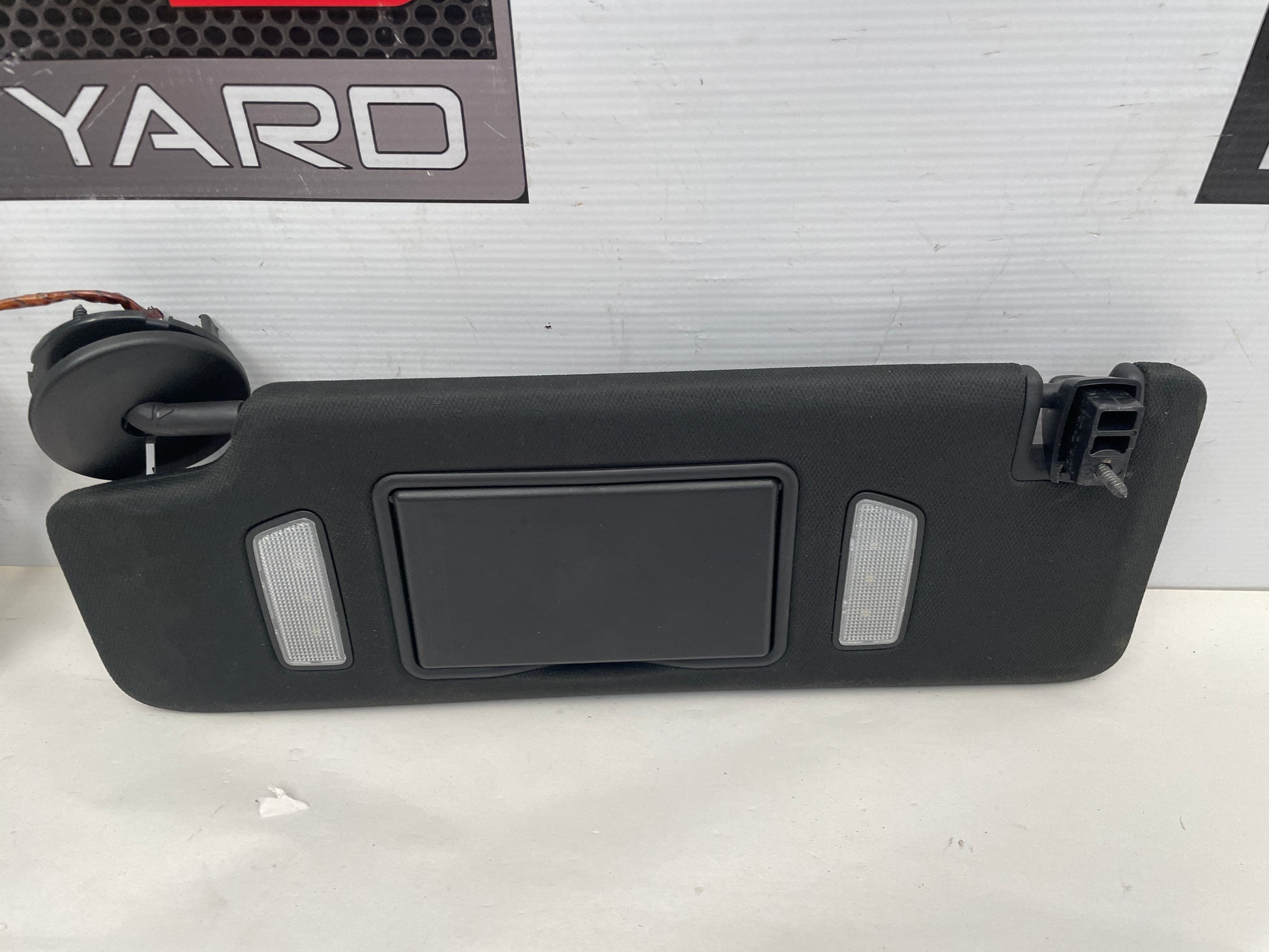 2016 Chevy Camaro SS RH & LH Sun Visor Sunvisor w/ Clips OEM - Day's Parts Yard