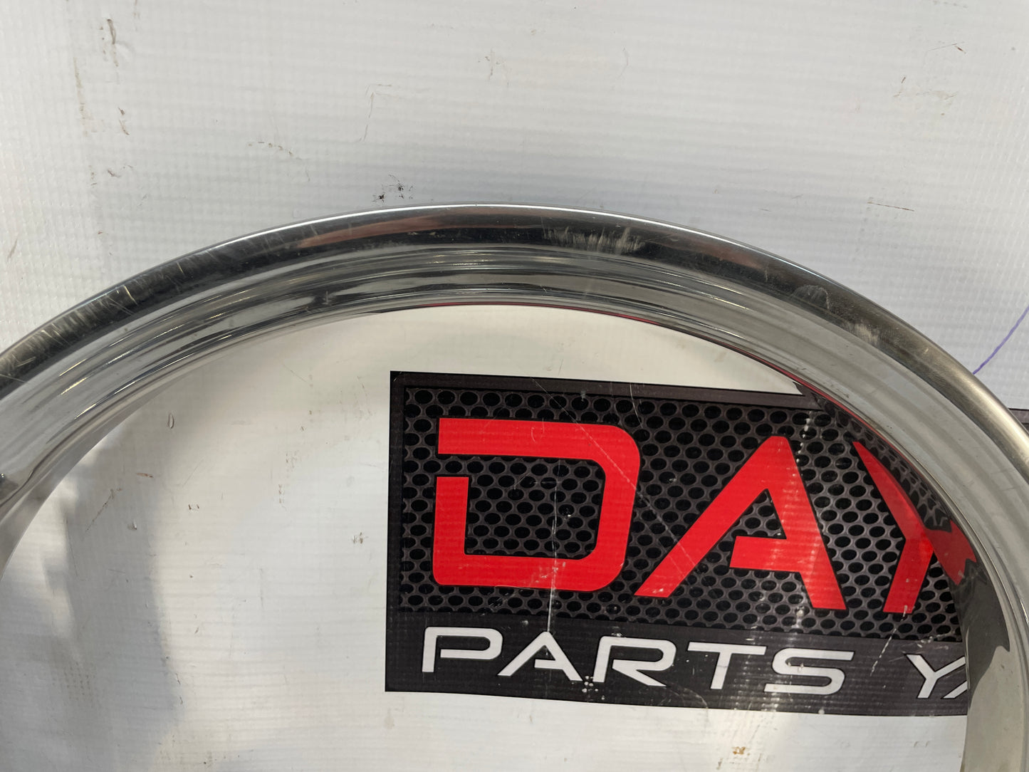 2007 Chevy Silverado K3500 Beauty Rings w/ Center Caps and Lug Nuts OEM - Day's Parts Yard