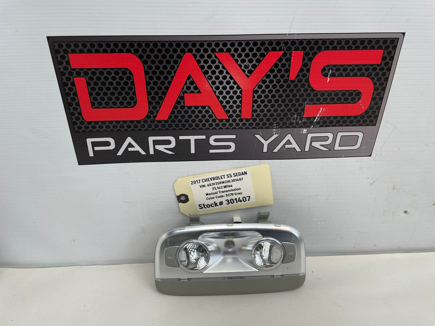 2017 Chevy SS Sedan Over Head Rear Dome Map Light OEM
