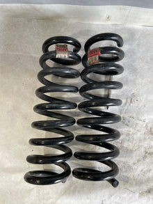 2020 Chevy Camaro SS Rear RH & LH Coil Springs Set OEM - Day's Parts Yard