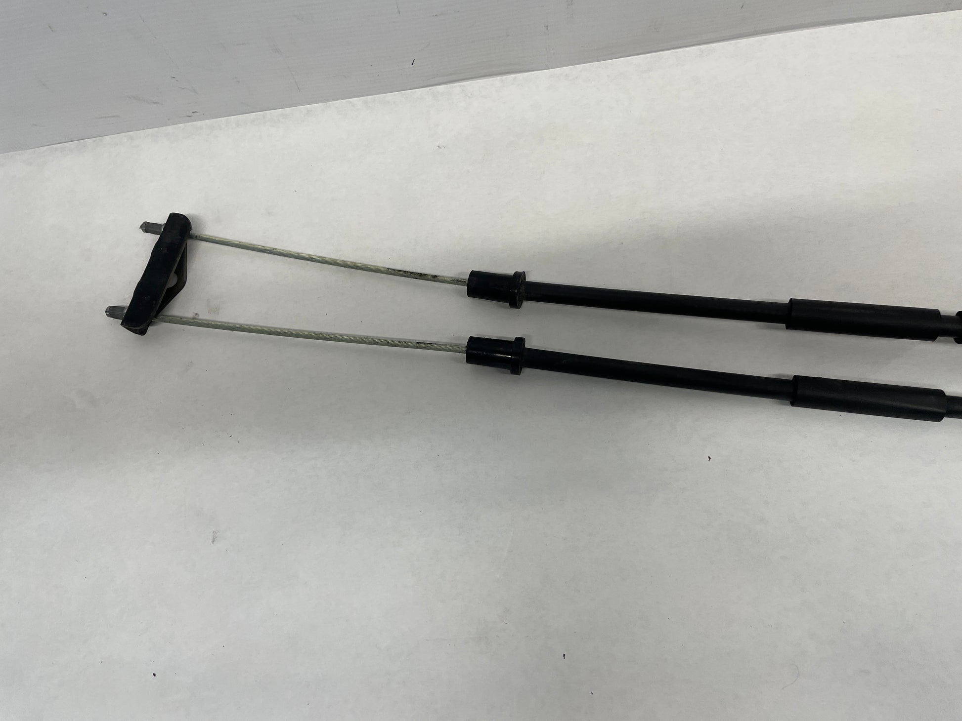 2015 Chevy Camaro SS Emergency Parking Brake Cables OEM - Day's Parts Yard