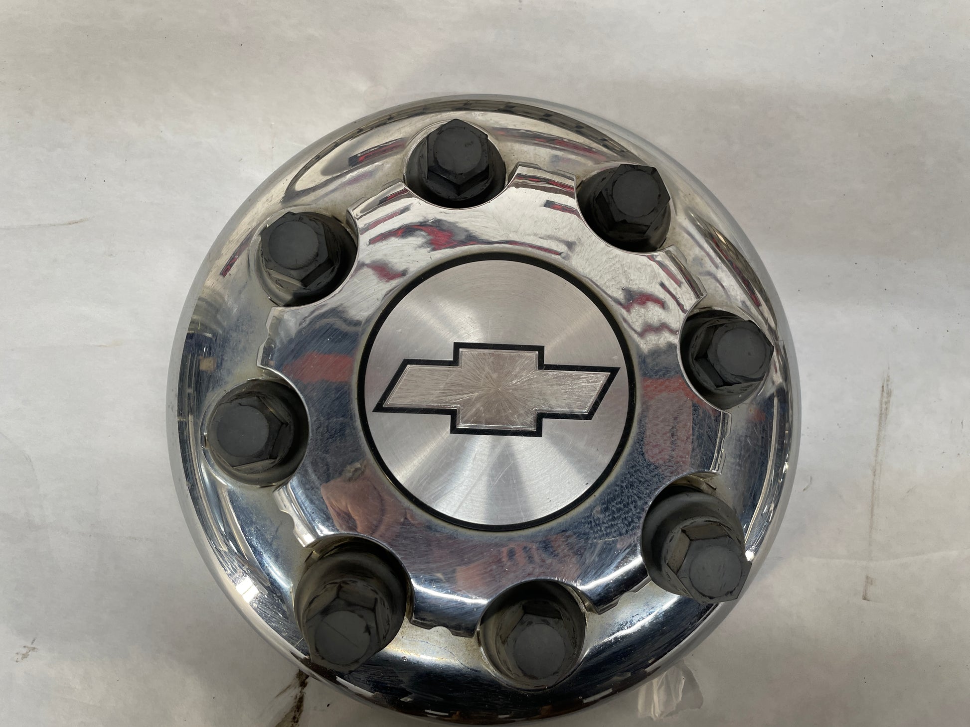 2007 Chevy Silverado K3500 Beauty Rings w/ Center Caps and Lug Nuts OEM - Day's Parts Yard